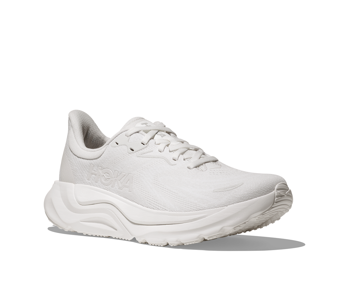 WOMEN'S ARAHI 8 - B - WHITE/WHITE | Performance Running Outfitters