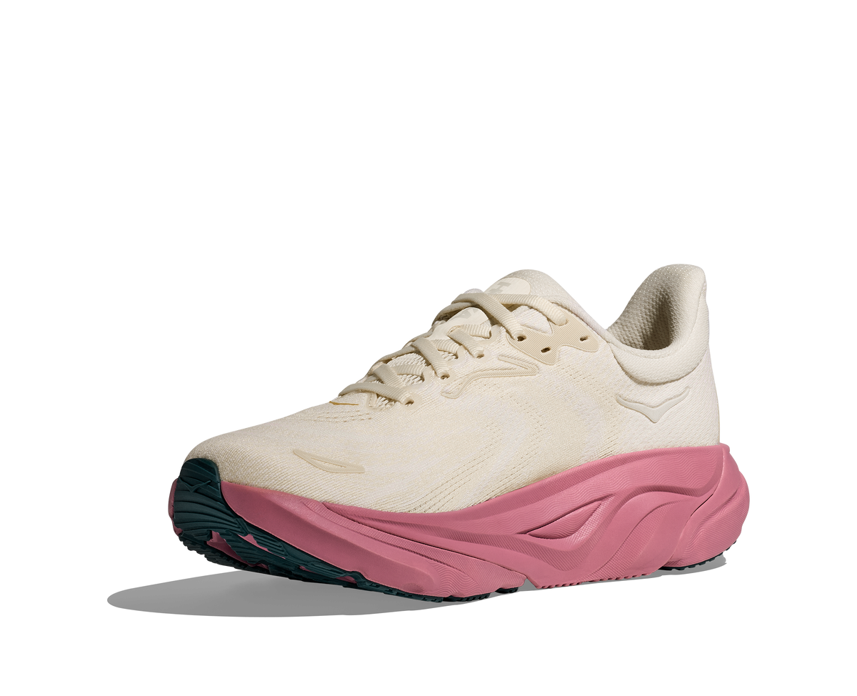 ラグラージ　ホロ WOMEN'S ARAHI 8 - B - ALABASTER/LINGONBERRY | Performance Running