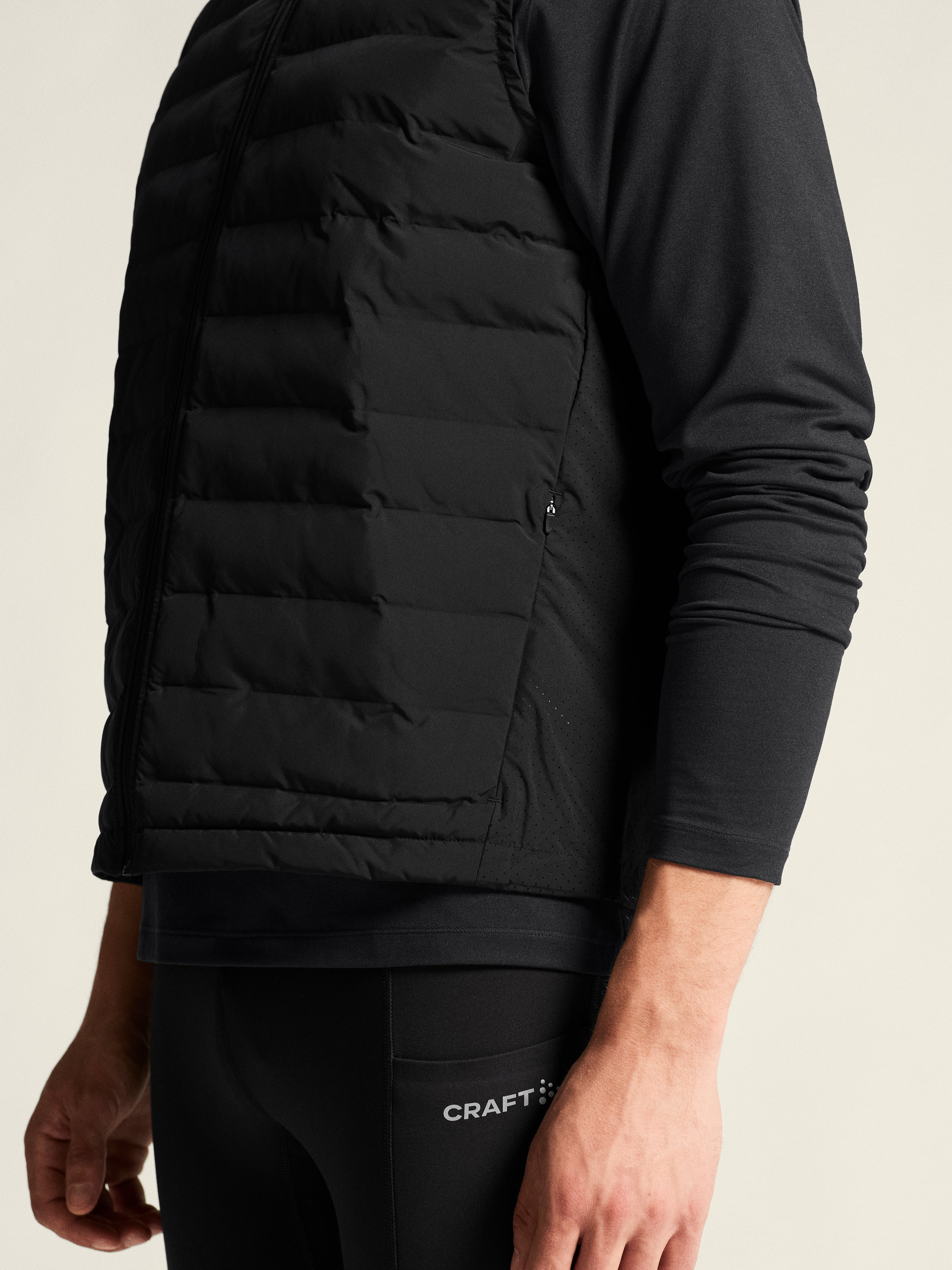 MEN'S SUBZ VEST 4 - BLACK | Performance Running Outfitters