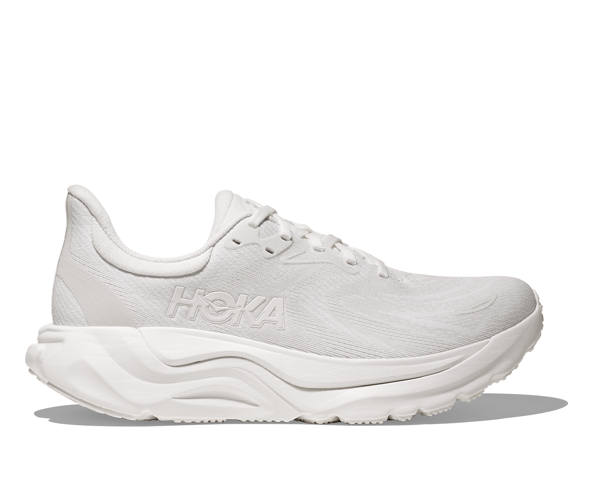 WOMEN'S ARAHI 8 - B - WHITE/WHITE | Performance Running Outfitters