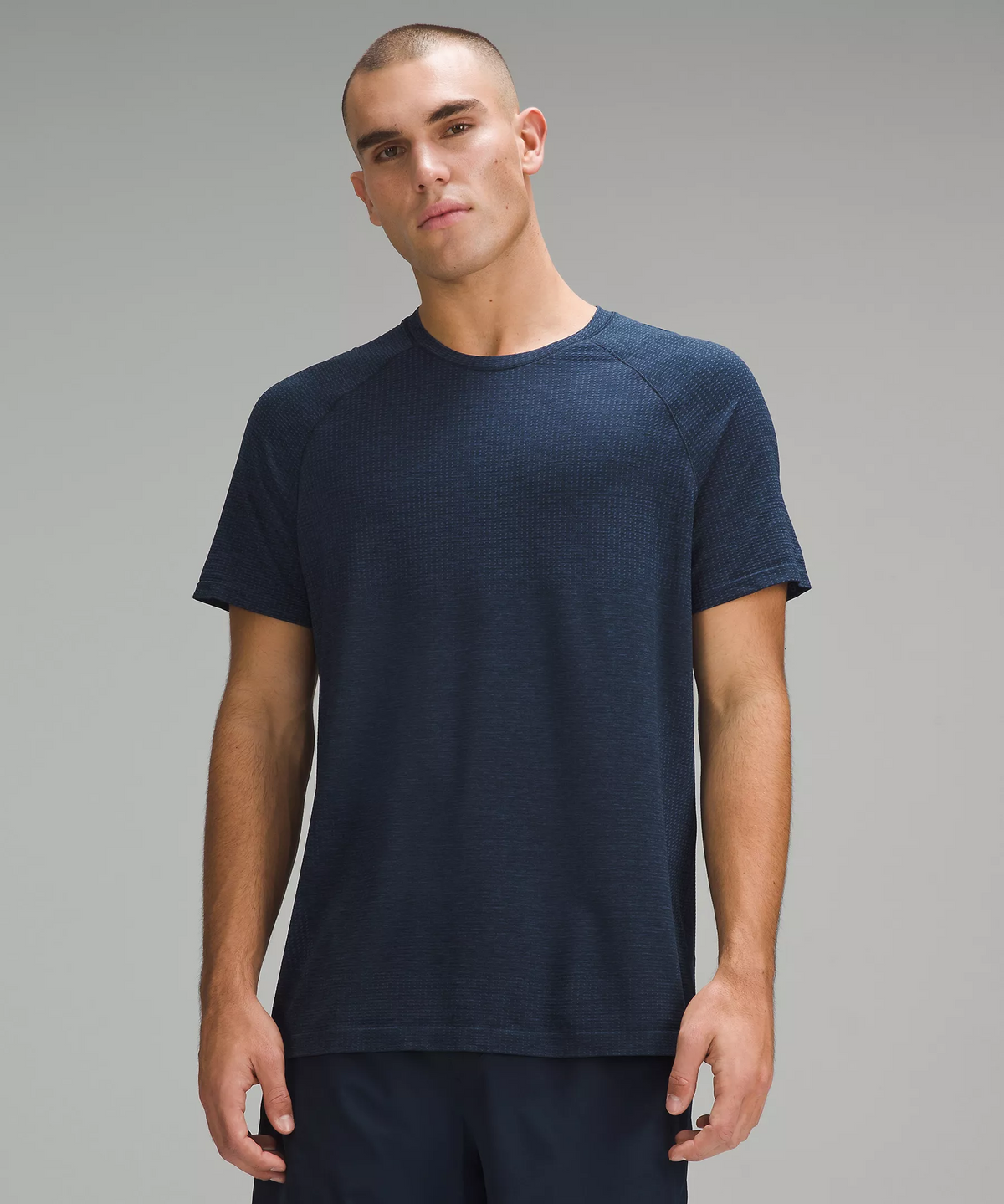 MEN'S METAL VENT TECH SHORT SLEEVE - MINERAL BLUE/TRUE NAVY
