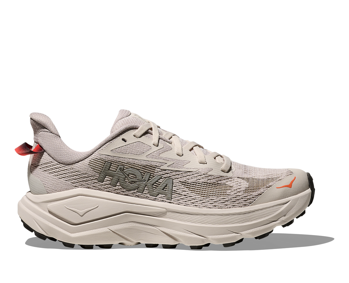 WOMEN'S CHALLENGER 8 - B - STUCCO/ASPHALT GREY | Performance