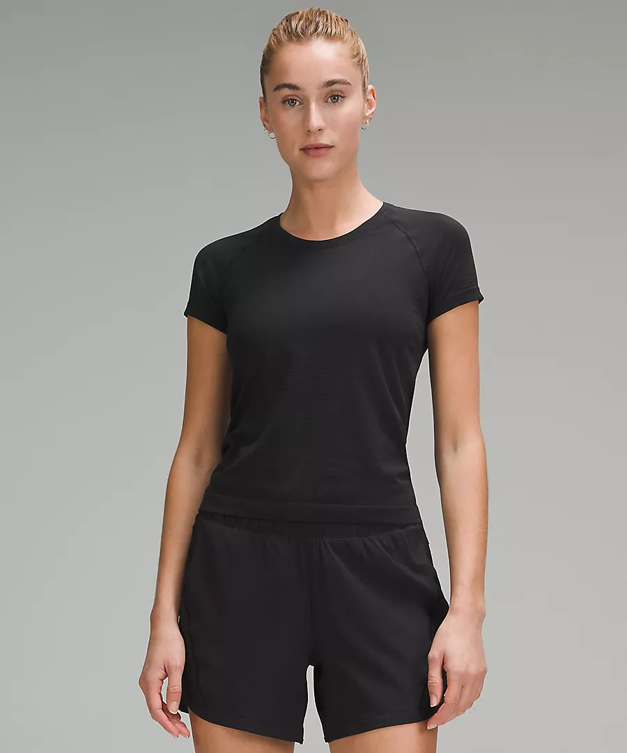 WOMEN'S SWIFTLY TECH SHORT SLEEVE RACE - BLACK | Performance