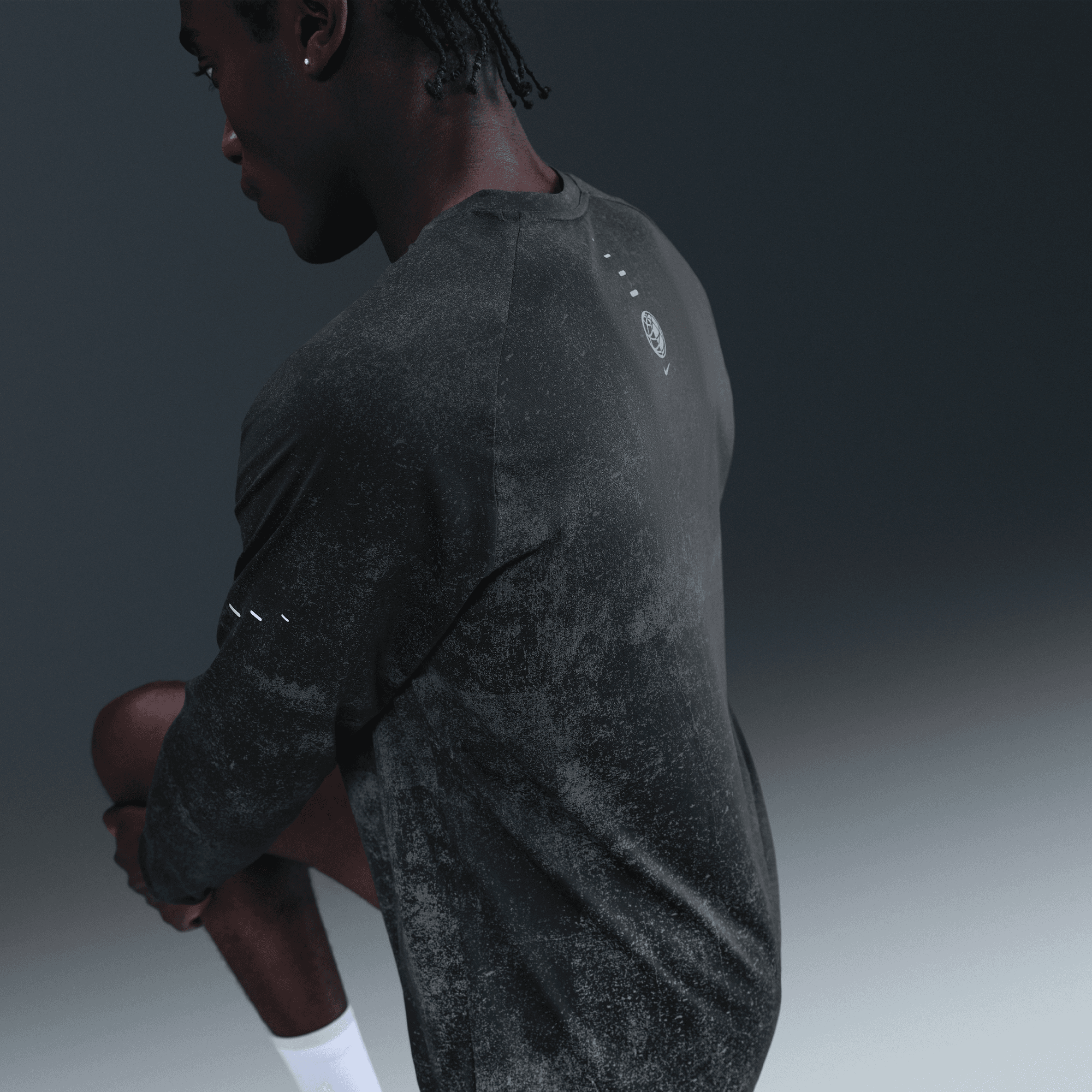 NIKE MEN'S DRI-FIT ADV LONG SLEEVE - OFF NOIR