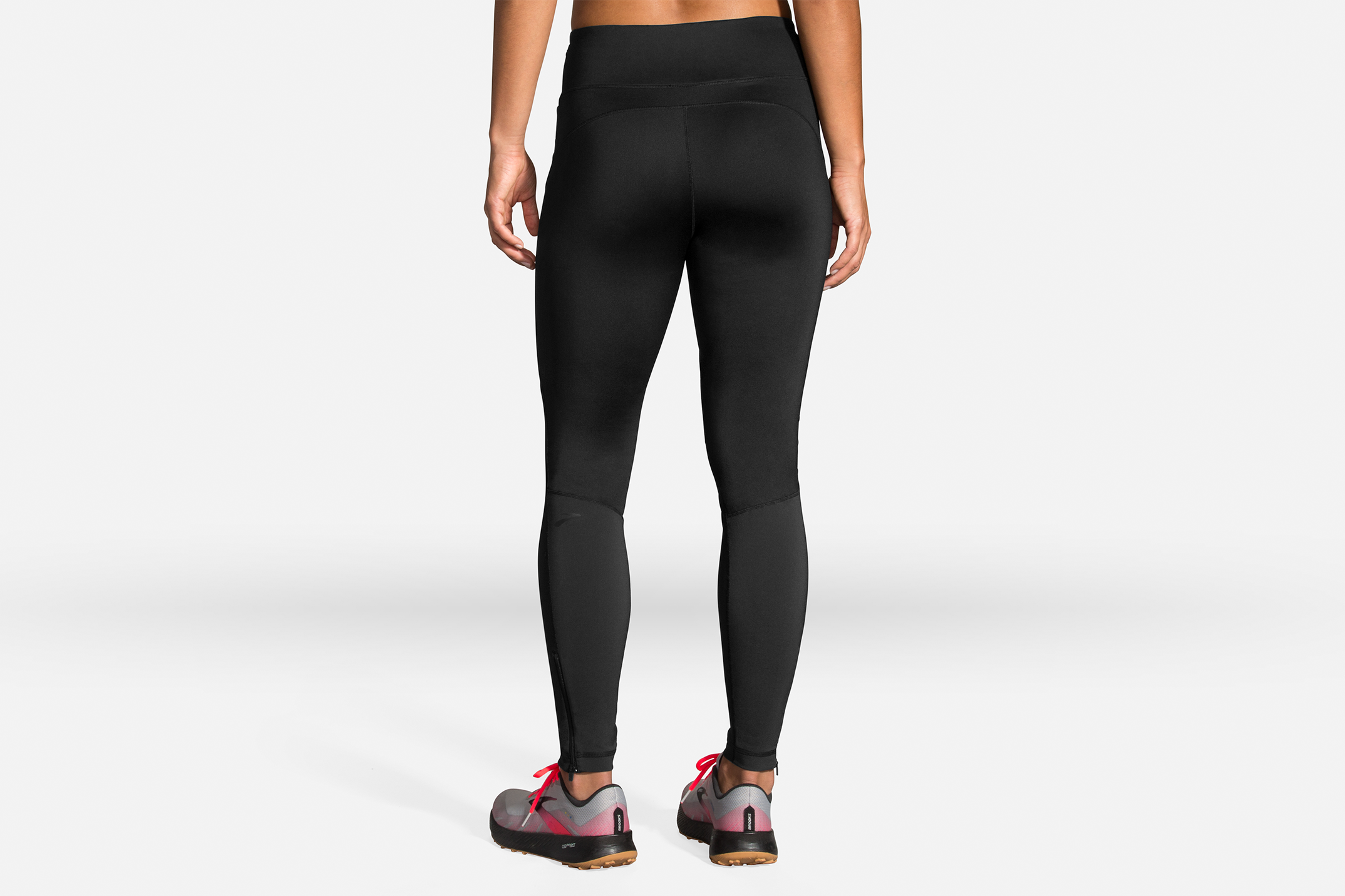 BROOKS WOMEN'S SWITCH HYBRID TIGHT CLEARANCE 