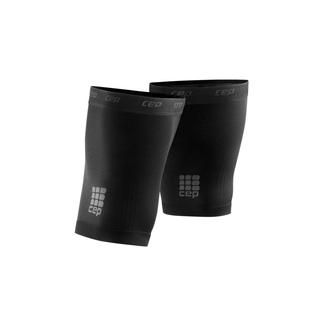 CEP COMPRESSION QUAD SLEEVE CLEARANCE BLACK