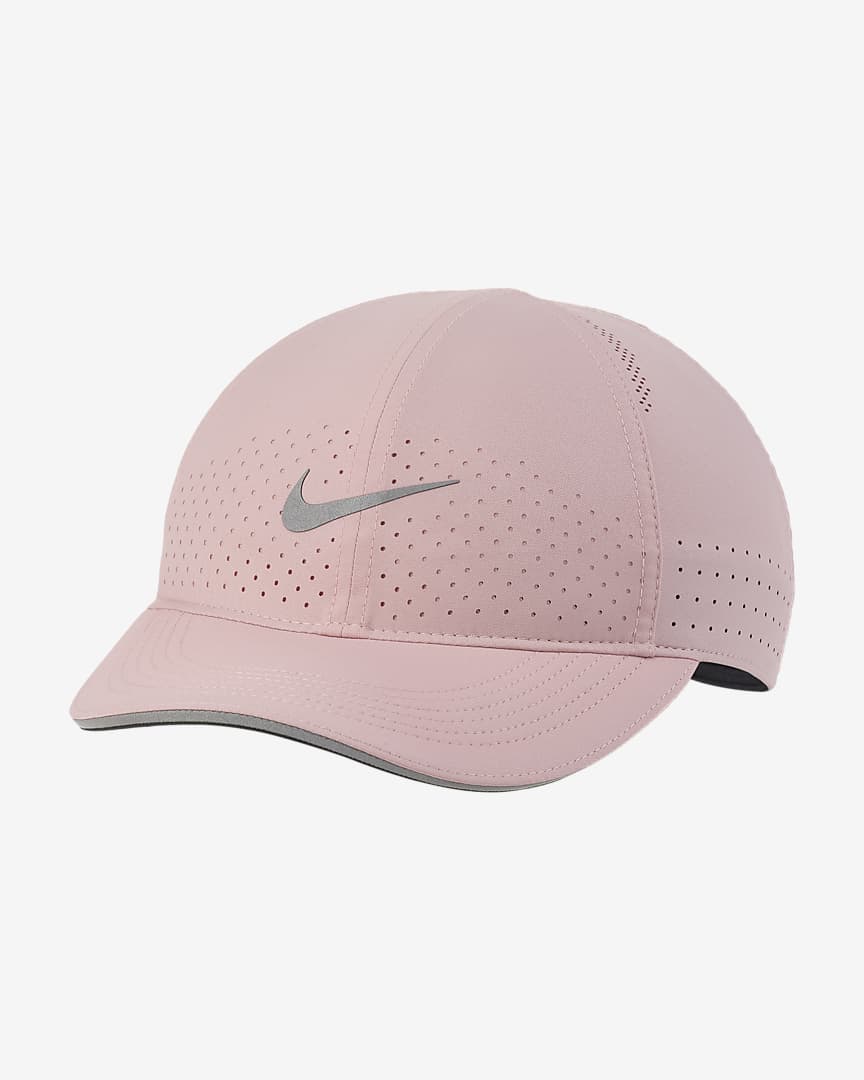 White nike clearance cap womens