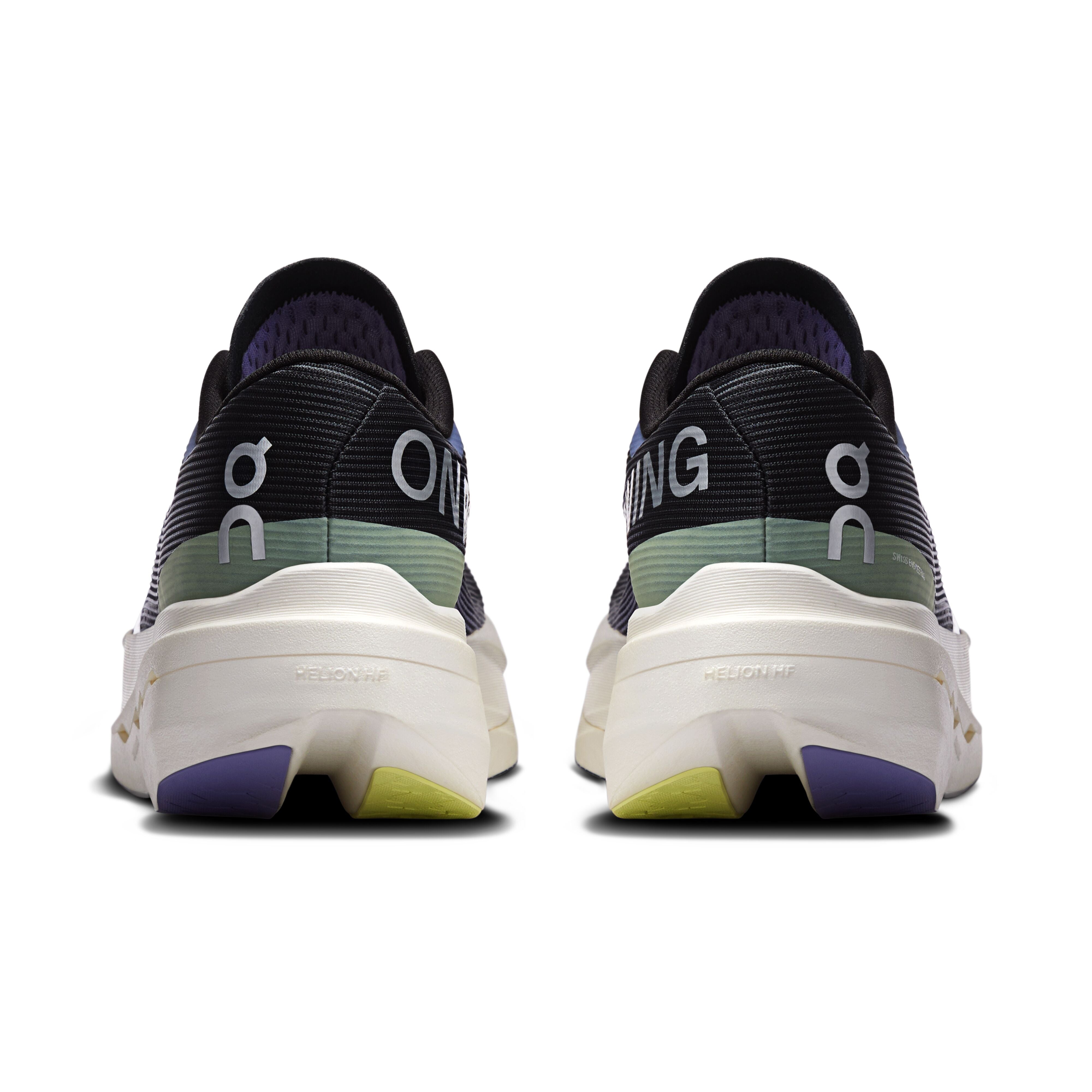 ON RUNNING MEN'S CLOUDBOOM VOLT - D - BLACK/JUNIPER