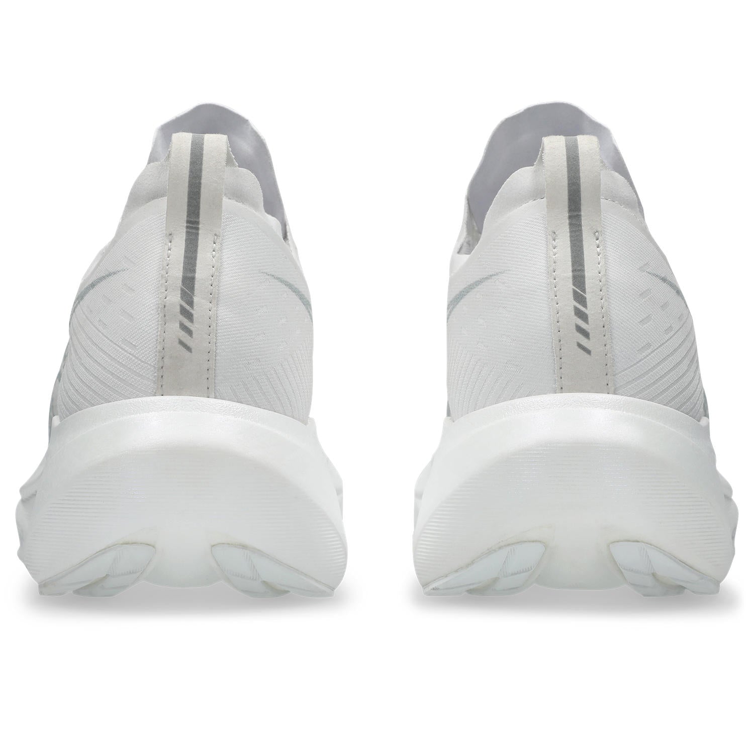 MEGABLAST - D - WHITE/PIEDMONT GREY | Performance Running Outfitters