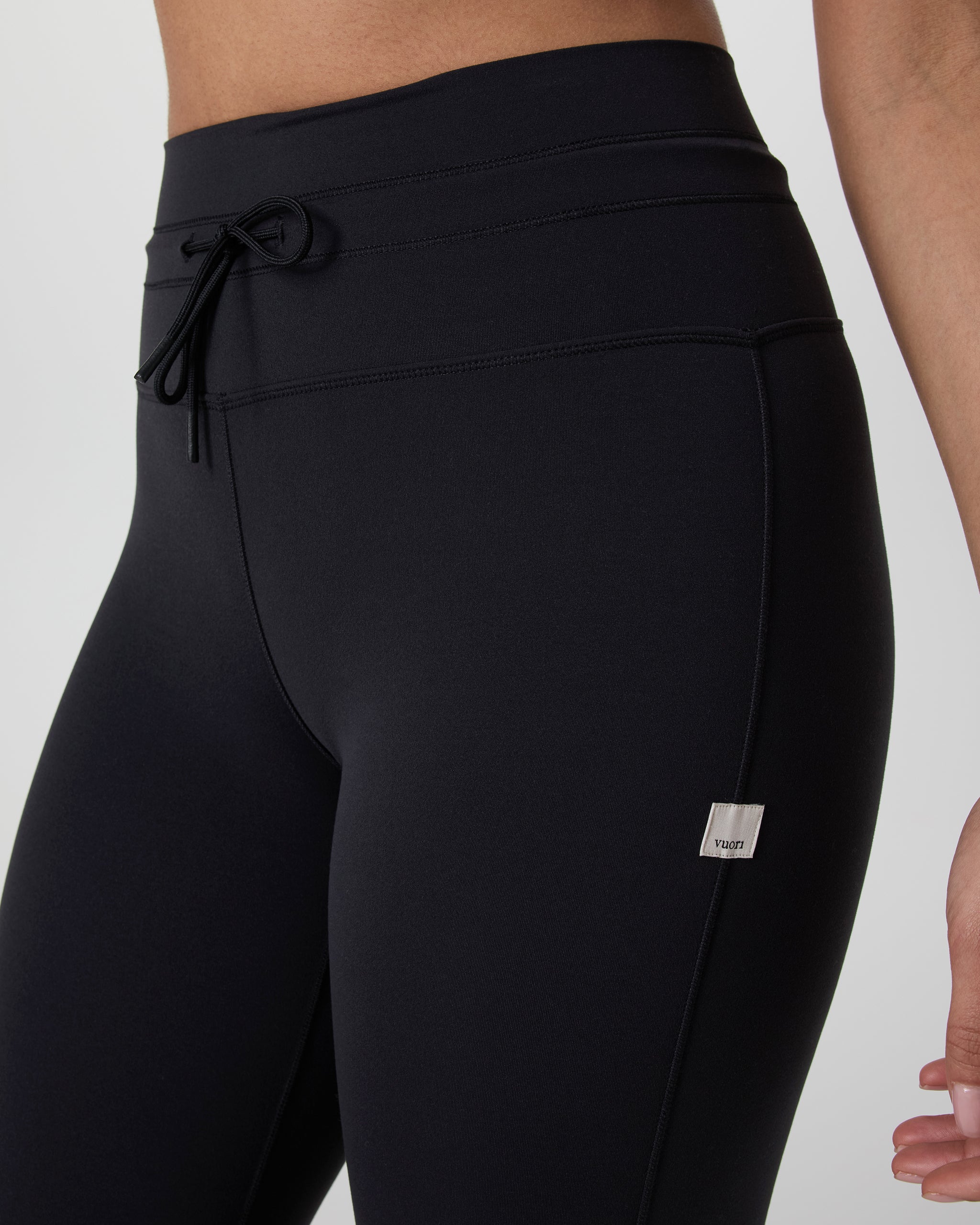 VUORI WOMEN'S DAILY FORM LEGGING - BLACK