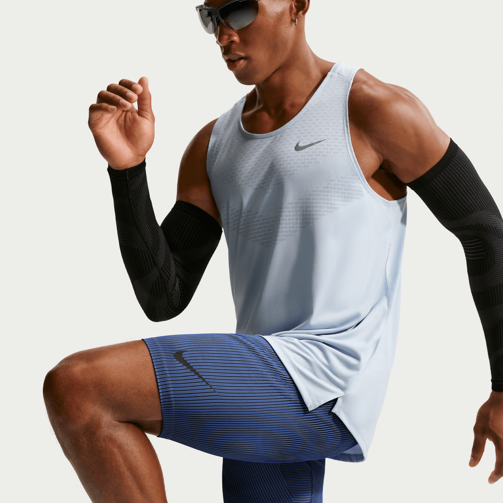 NIKE MEN'S AEROSWIFT 1/2 TIGHT - GAME ROYAL