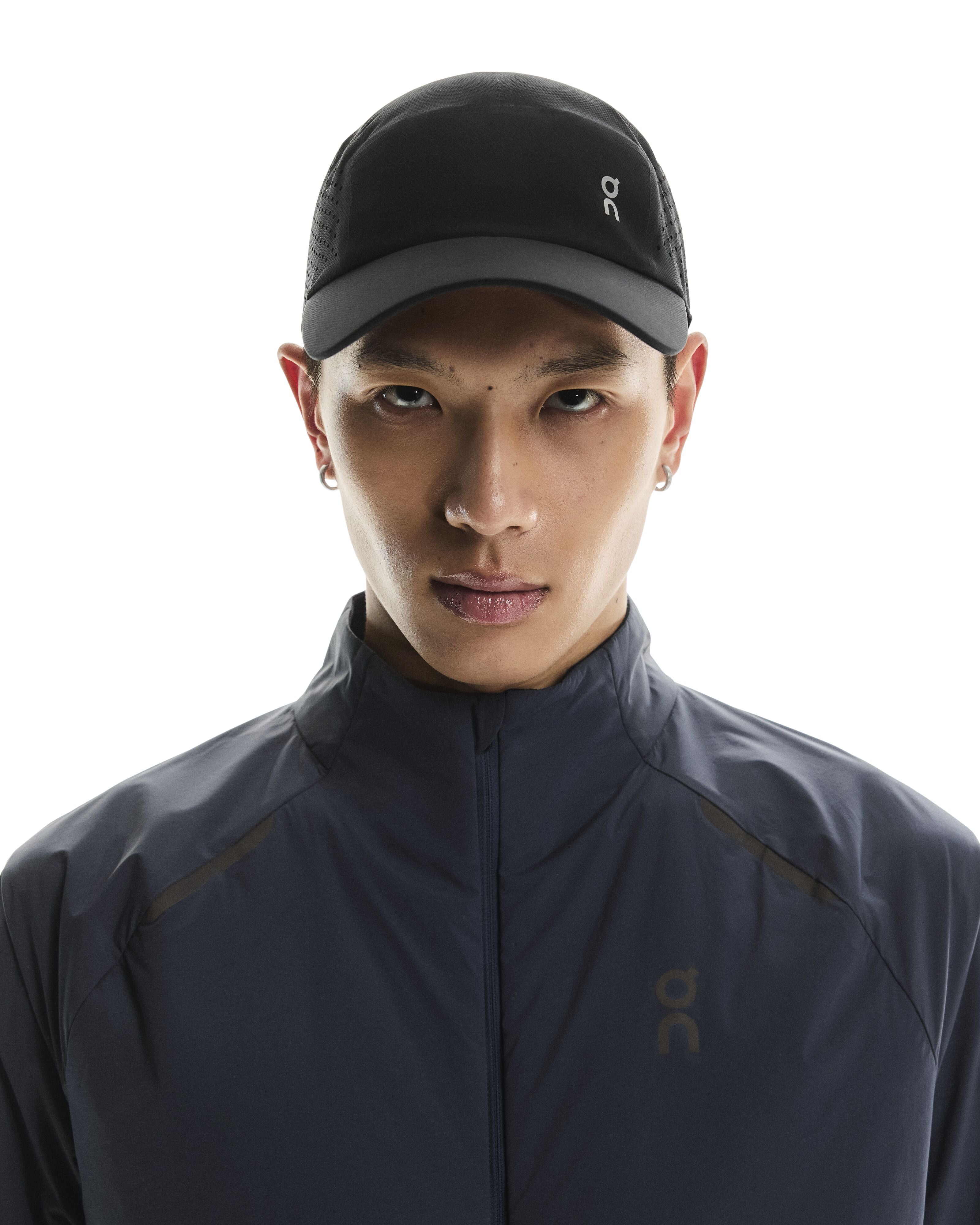 ON RUNNING LIGHTWEIGHT CAP BLACK