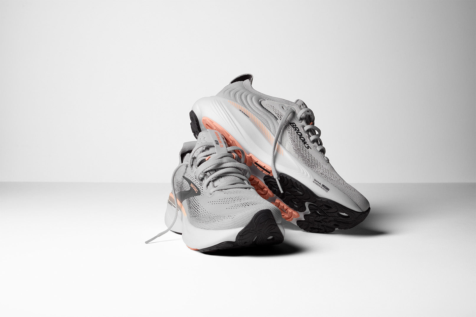 クレイワークスです。 WOMEN'S ADRENALINE GTS 25 - WIDE D - GREY/BLACKENED PEARL/CORAL