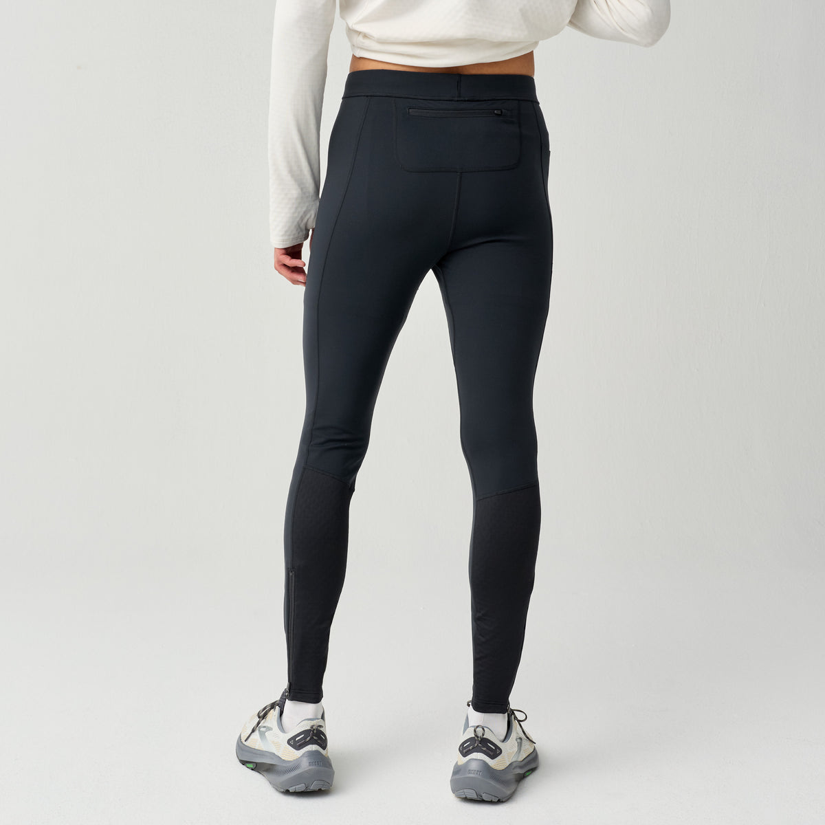 BROOKS MEN'S MOMENTUM THERMAL TIGHT - BLACK