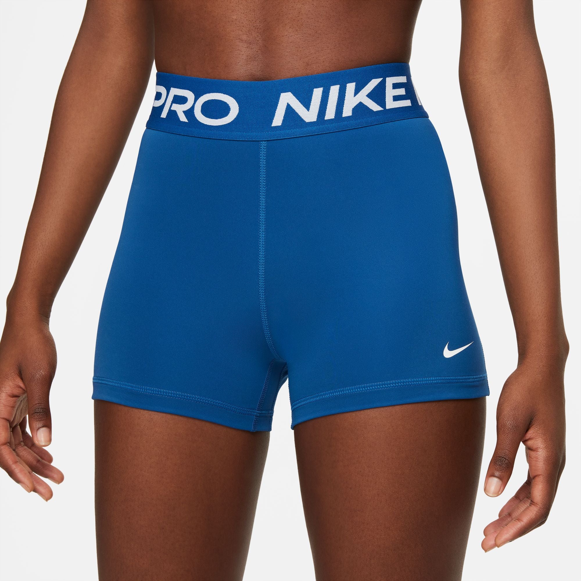 NIKE WOMEN'S PRO 365 3