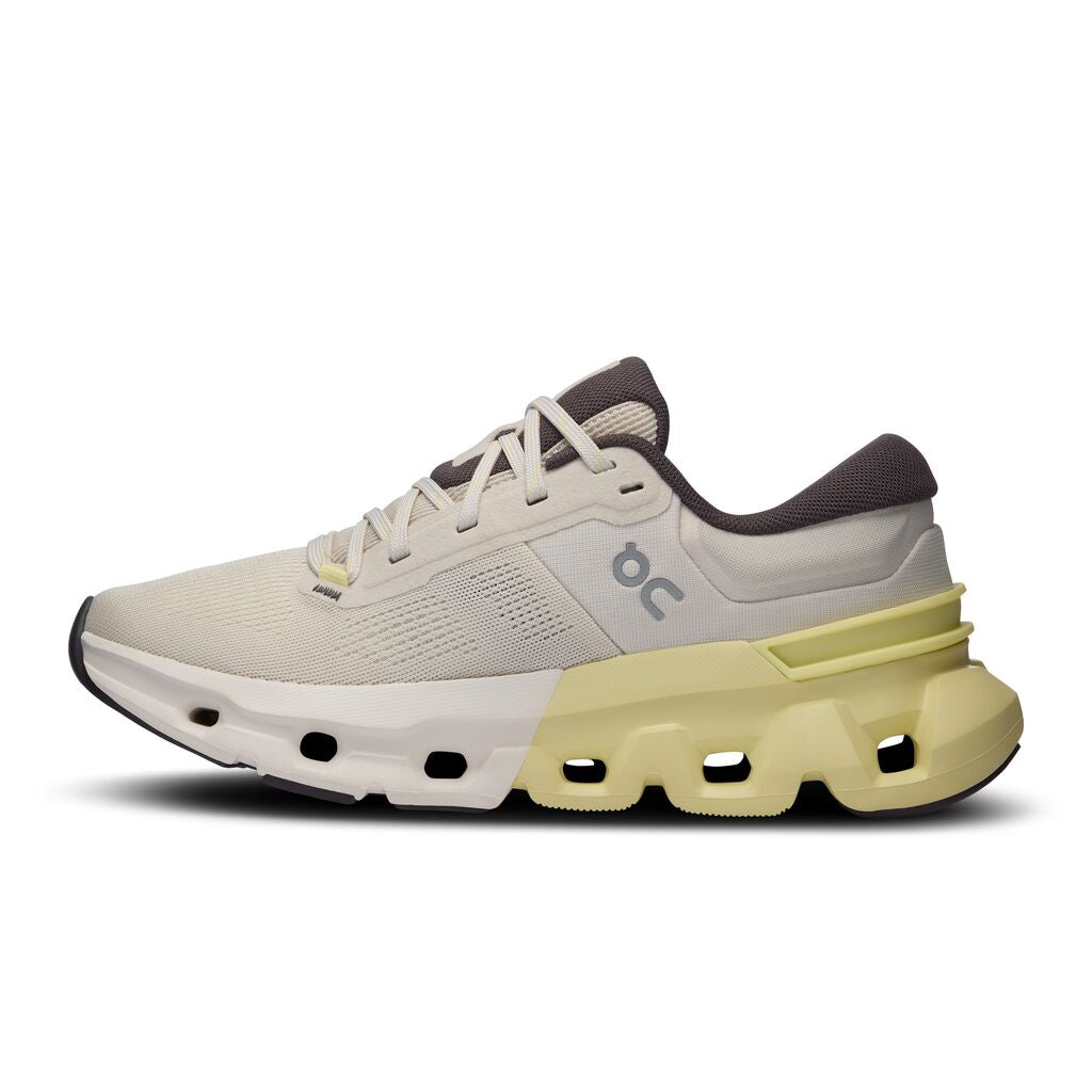 ON RUNNING WOMEN'S CLOUDFLYER 5 - B - PEARL/HAY 