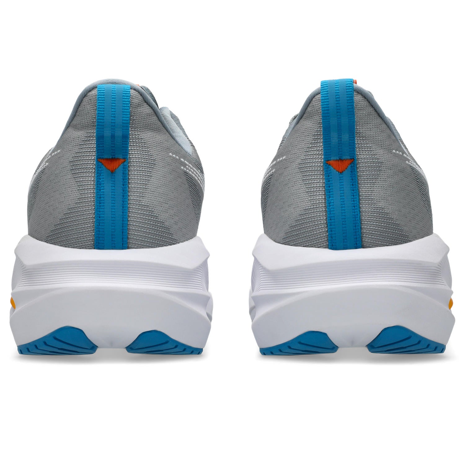 ASICS MEN'S NOVABLAST 5 - D - GRAVEL/WHITE