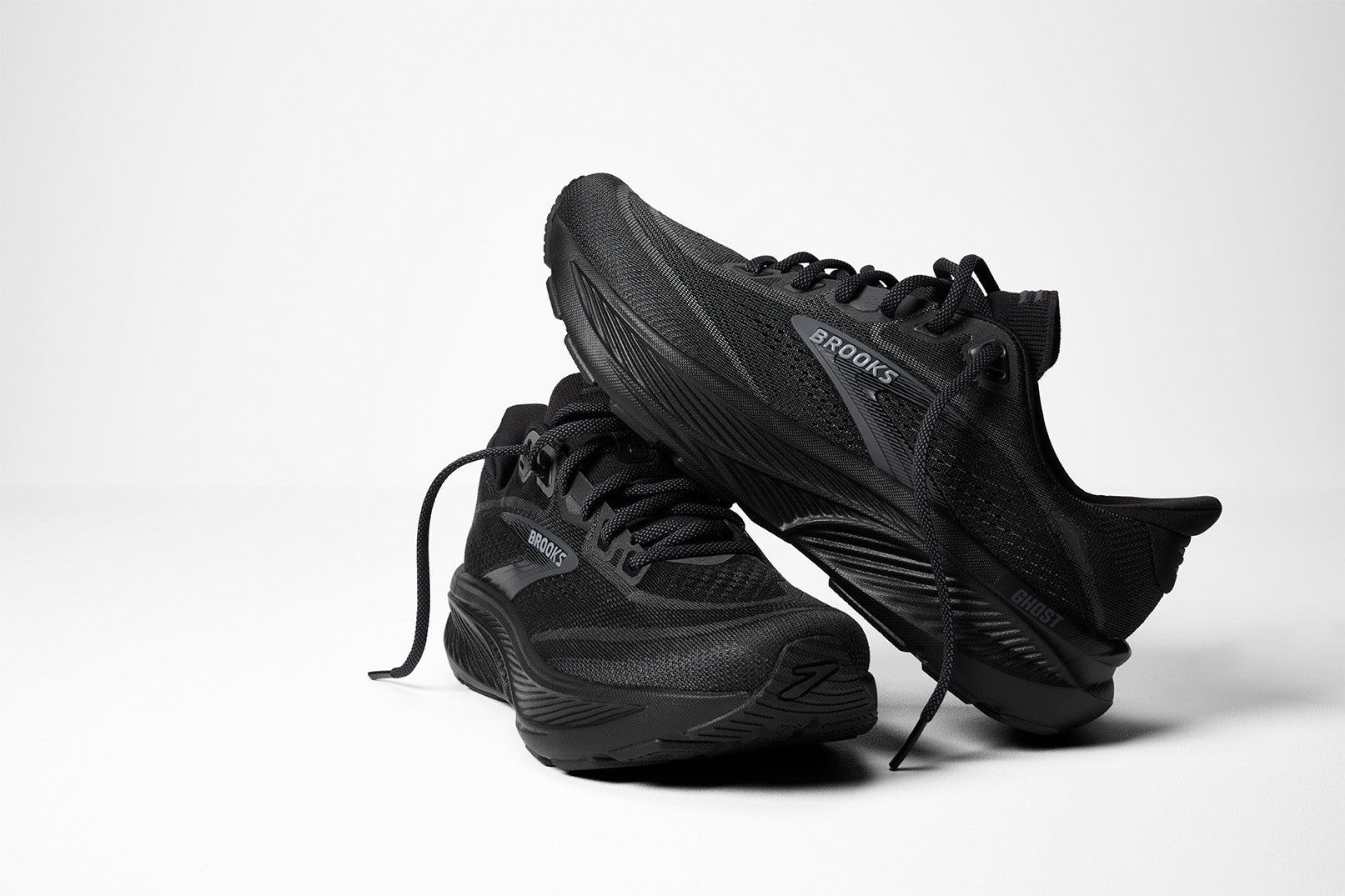 MEN'S GHOST 18 - D - BLACK/BLACK