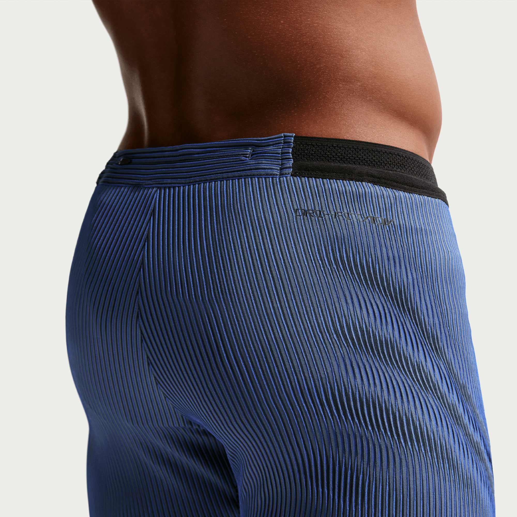 NIKE MEN'S AEROSWIFT 1/2 TIGHT - GAME ROYAL