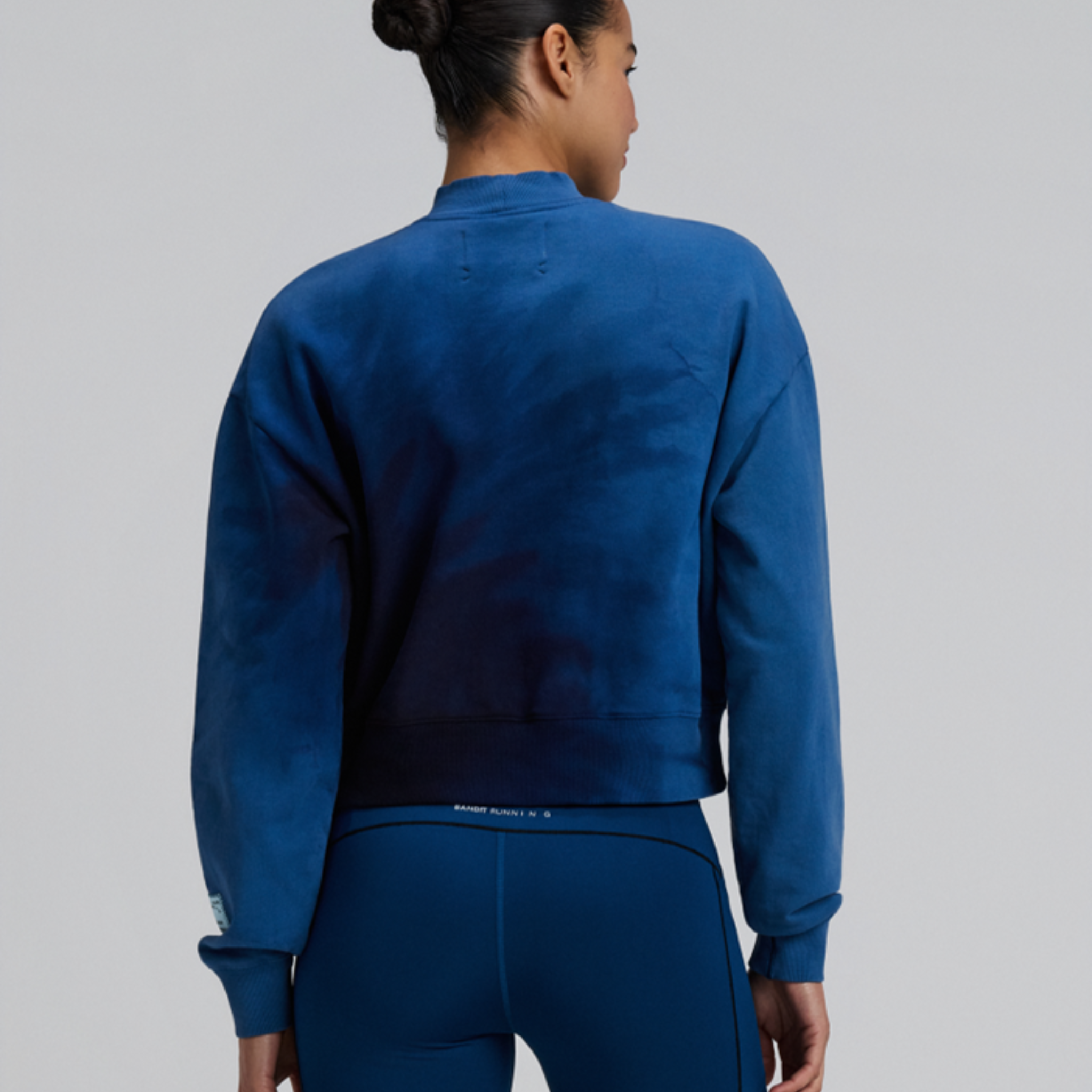 BANDIT WOMEN'S CLASSIC CROPPED MOCKNECK SWEATSHIRT - AEGEAN BLUE WAVE OMBRE