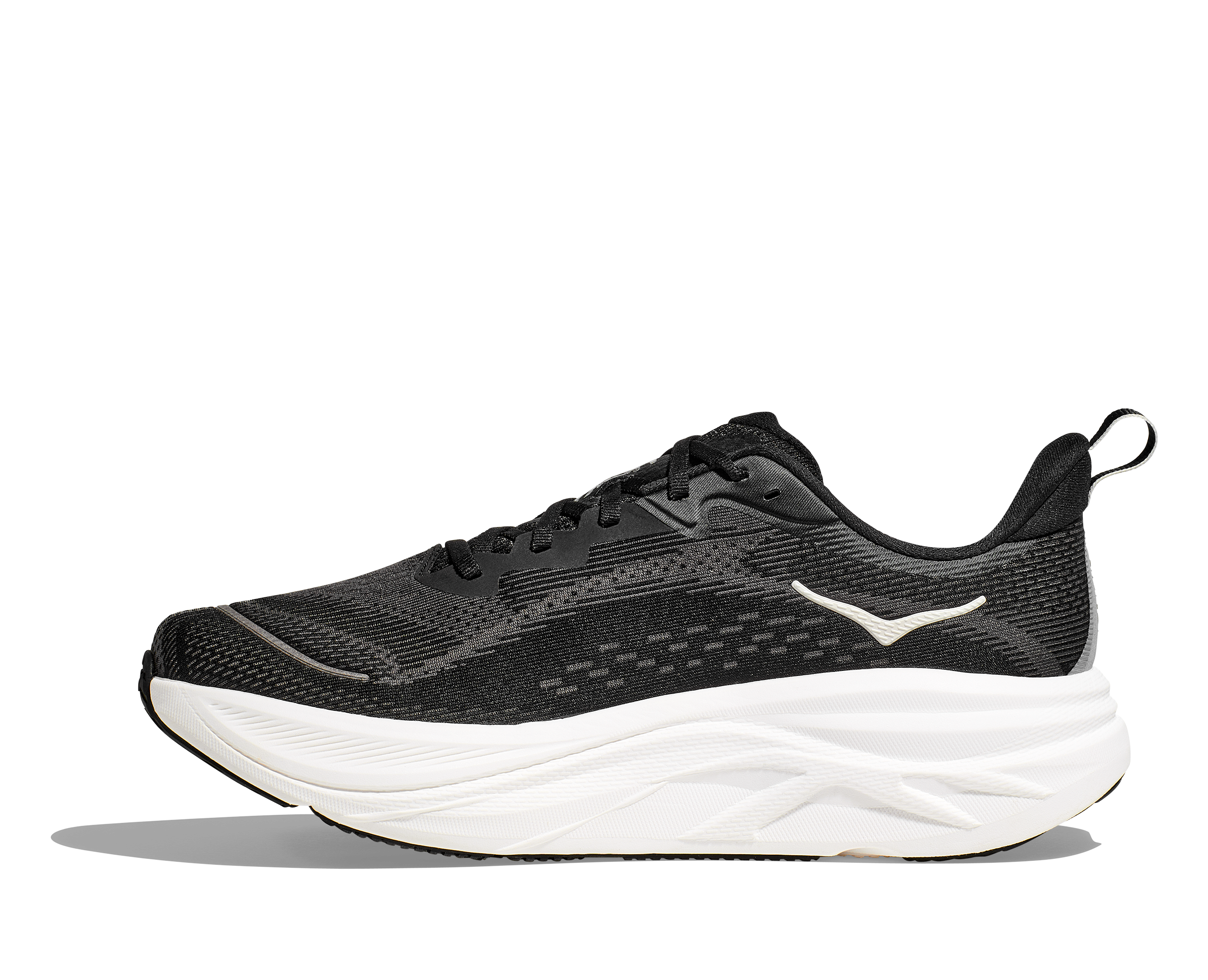 HOKA MEN'S SKYFLOW - D - BWHT BLACK/WHITE 