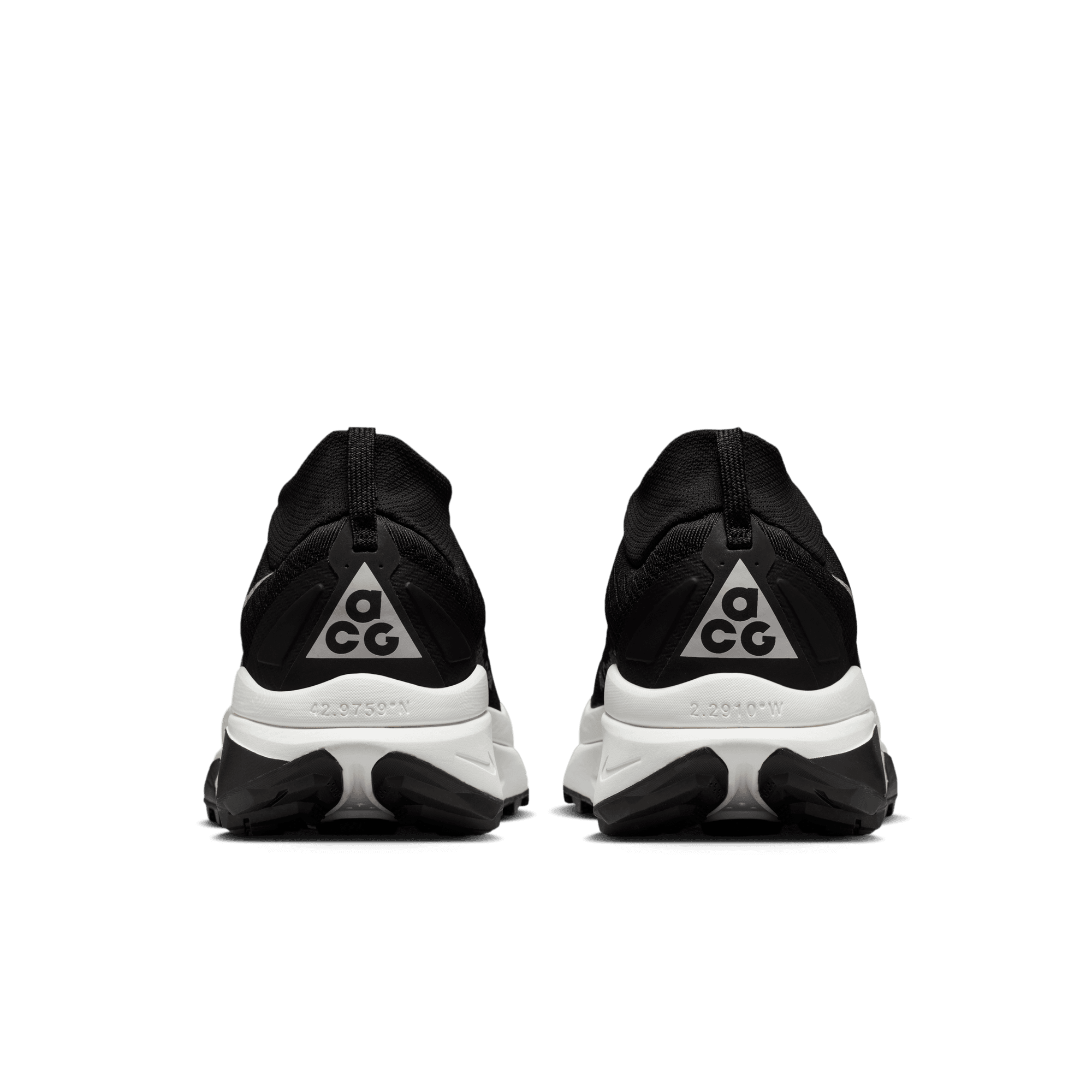 MEN'S ACG ZEGAMA - BLACK/WHITE