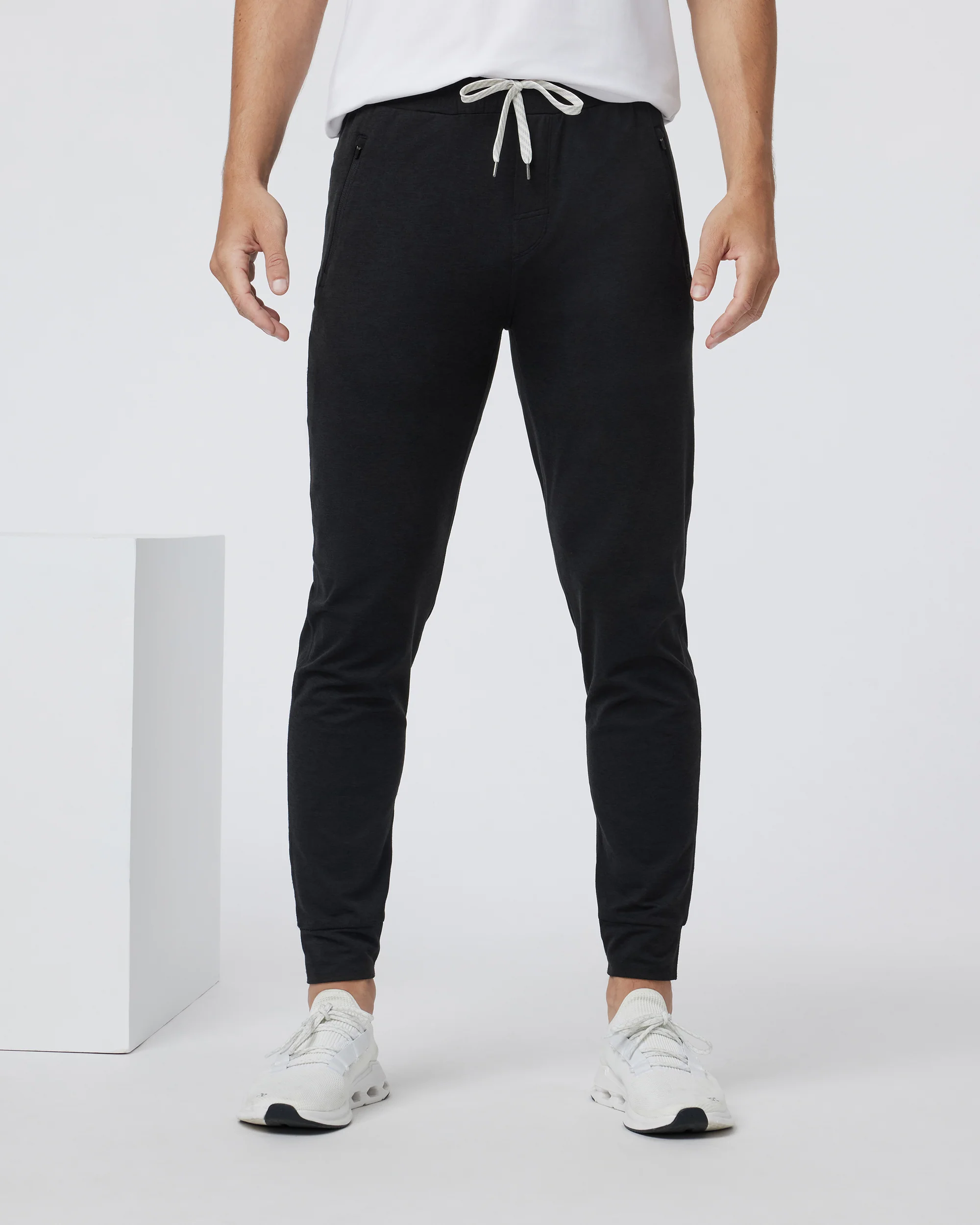 VUORI MEN'S PONTO PERFORMANCE JOGGER - HBK BLACK HEATHER HBK HEATHER BLACK