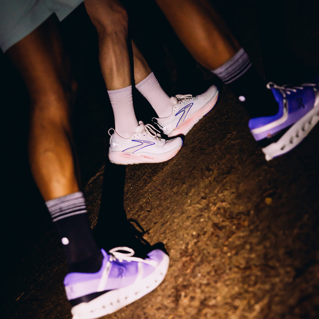 FEETURES ELITE LIGHT CUSHION REFLECTIVE MINI CREW - BLACK FLASH