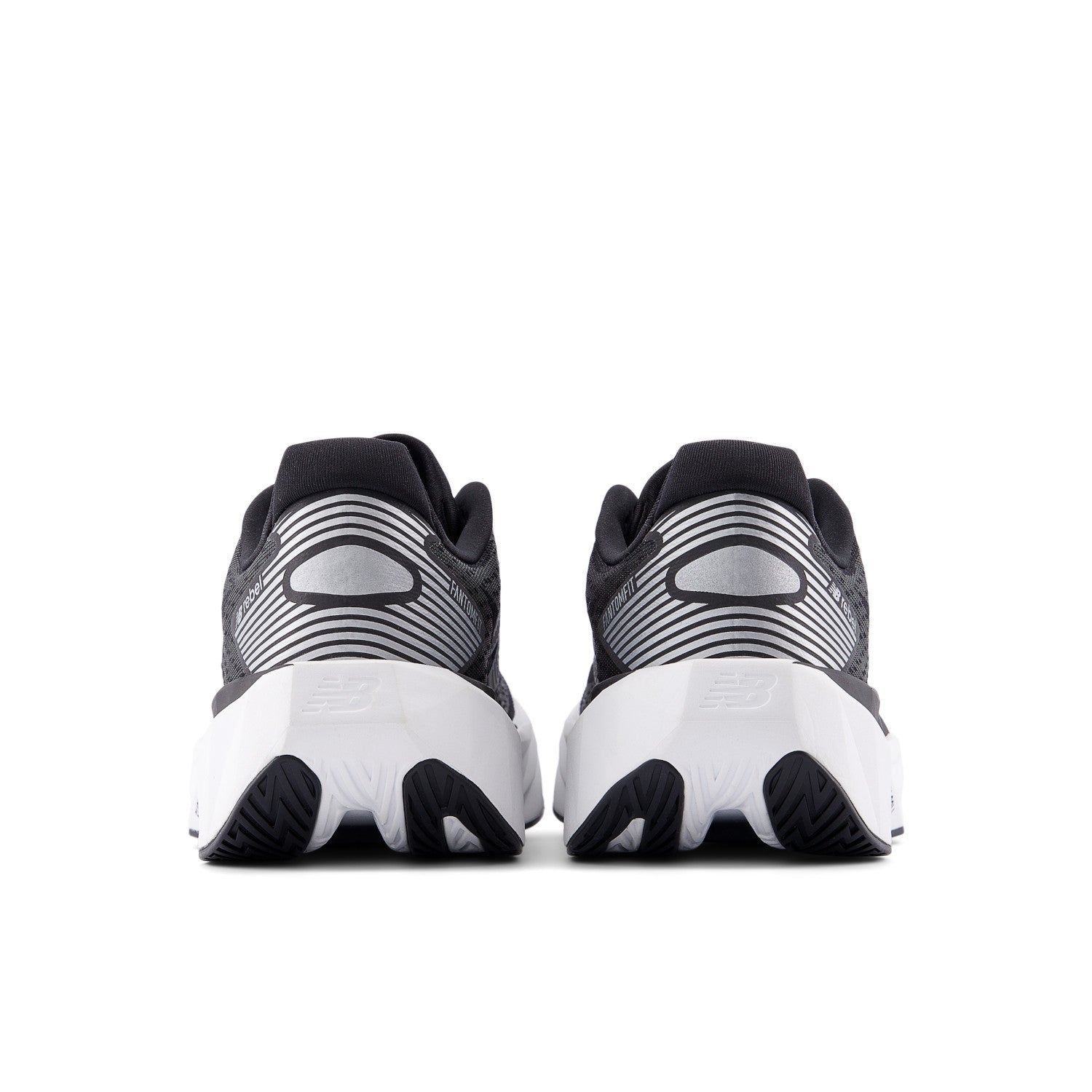 WOMEN'S FUELCELL REBEL V5 - B - BLACK/WHITE - SIZE 9.5