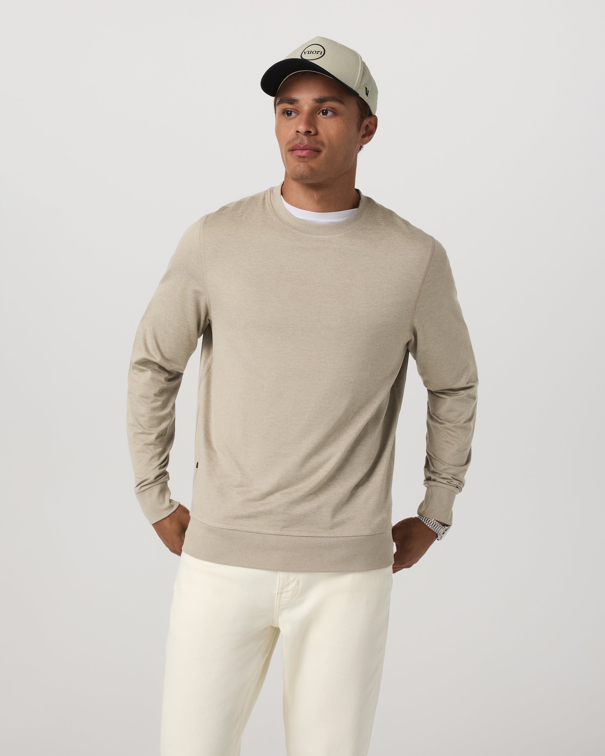 VUORI MEN'S PONTO PERFORMANCE CREW - TRUFFLE HEATHER XS