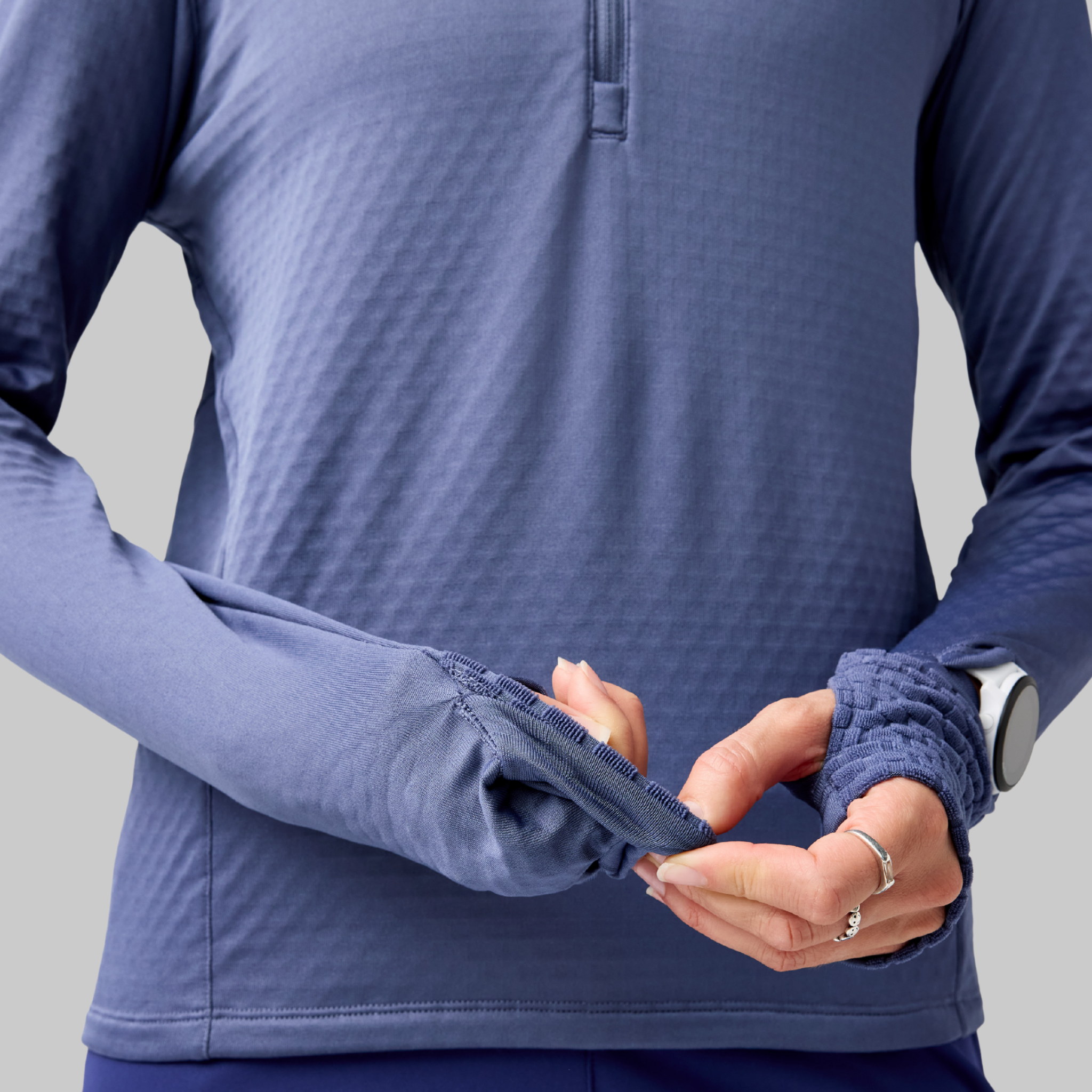 BROOKS WOMEN'S NOTCH THERMAL HOODIE 3.0 - NIGHTSHADOW