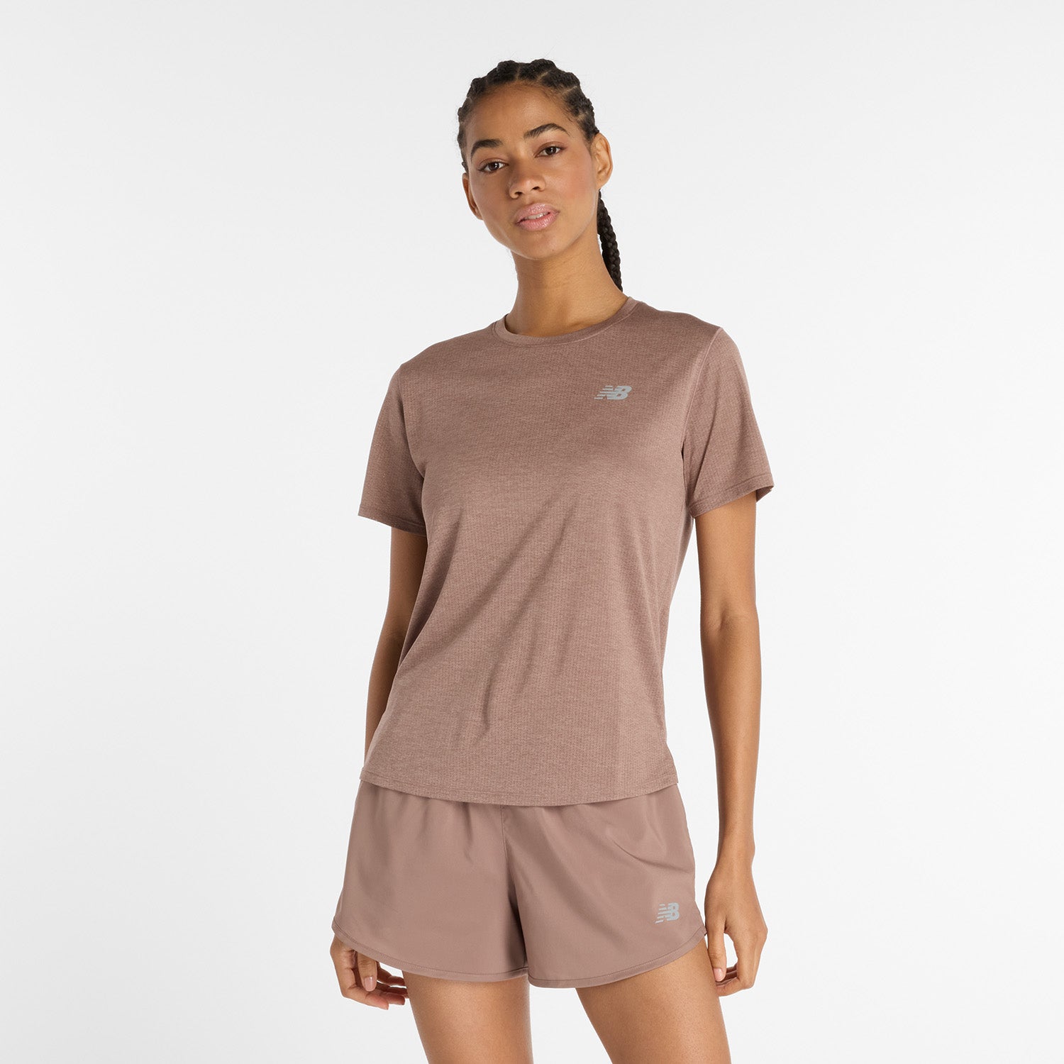 NEW BALANCE WOMEN'S ATHLETICS T-SHIRT - EARTH SHADOW XS