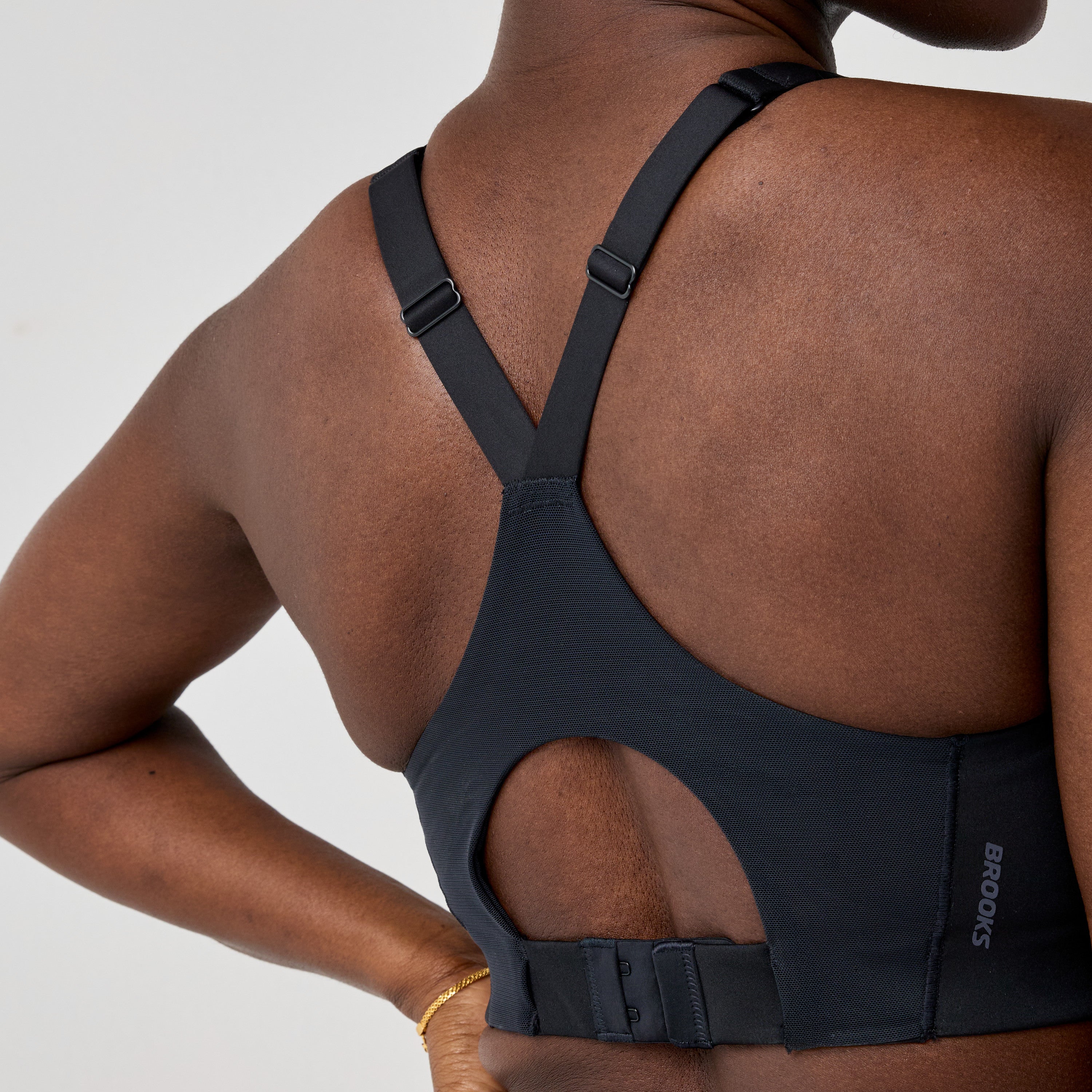 BROOKS LIMITLESS RACERBACK BRA - BLACK