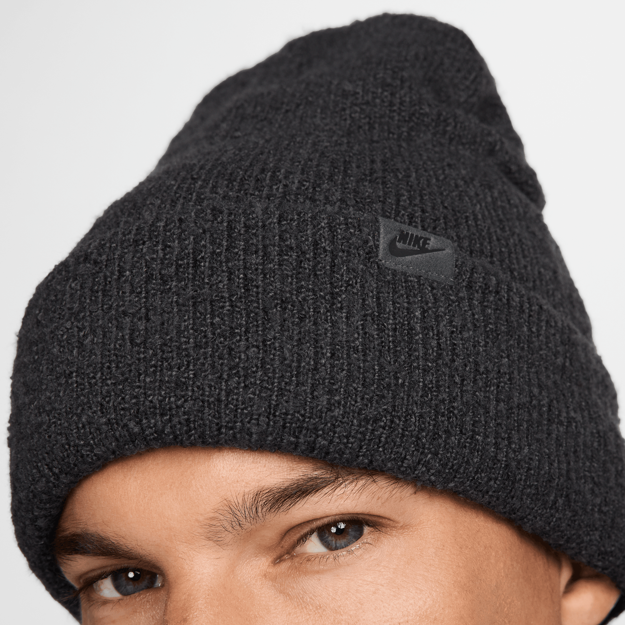 NIKE NIKE PEAK BEANIE - 060 ANTHRACITE/BLACK 