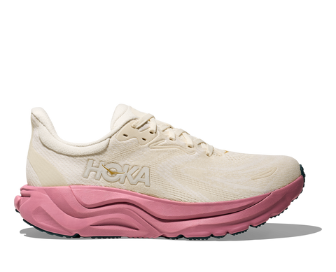 WOMEN'S ARAHI 8 - B - ALABASTER/LINGONBERRY | Performance Running