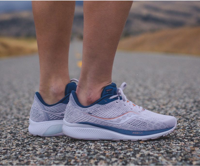 SAUCONY WOMEN'S GUIDE 14 