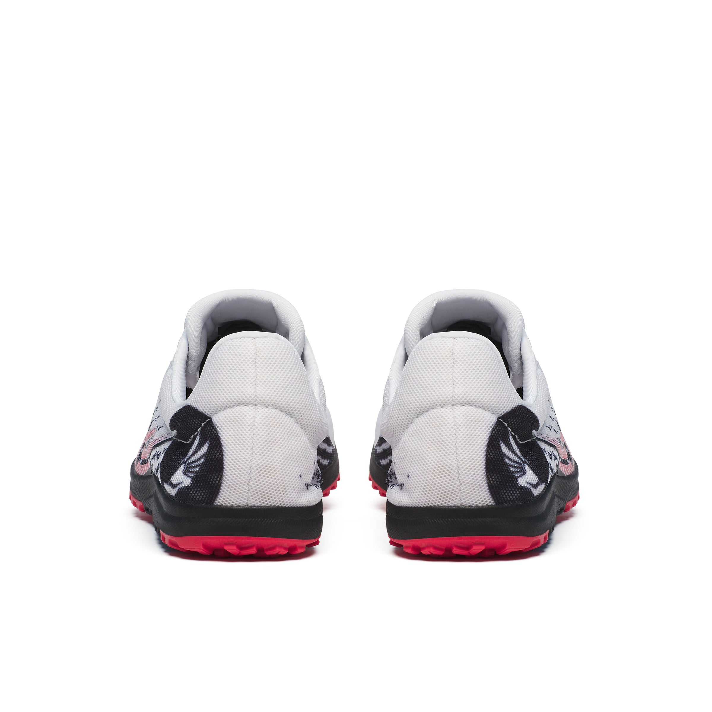 SAUCONY WOMEN'S KILKENNY XC 9 - 200 WHITE/BLACK 