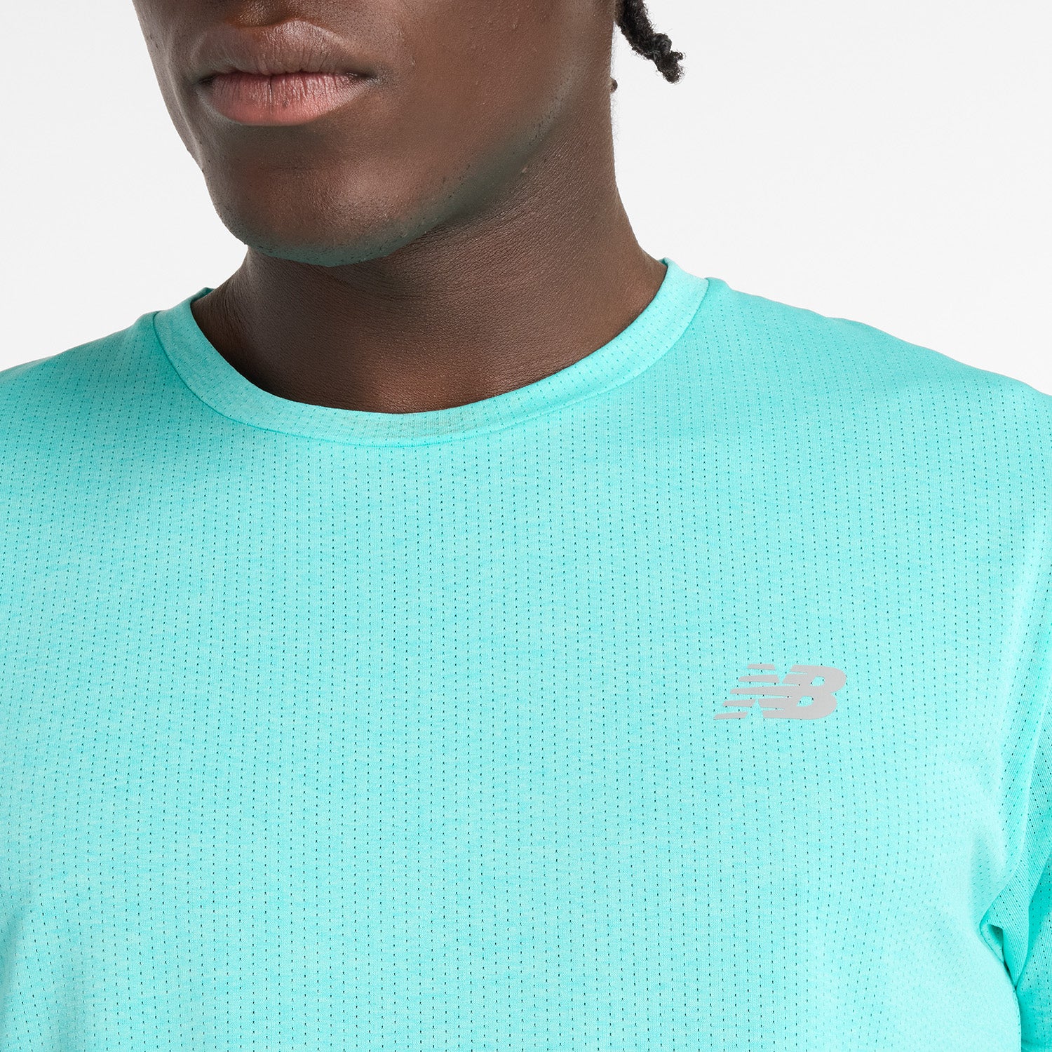 NEW BALANCE MEN'S ATHLETICS RUN T-SHIRT - CYJ CYBERJADE 