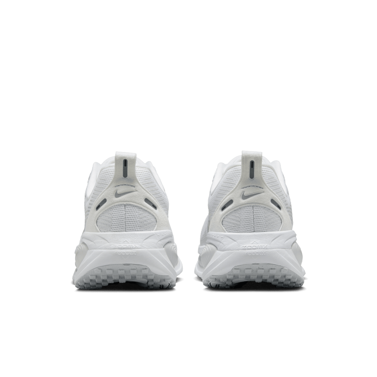 WOMEN'S VOMERO 18 - WHITE/METALLIC SILVER