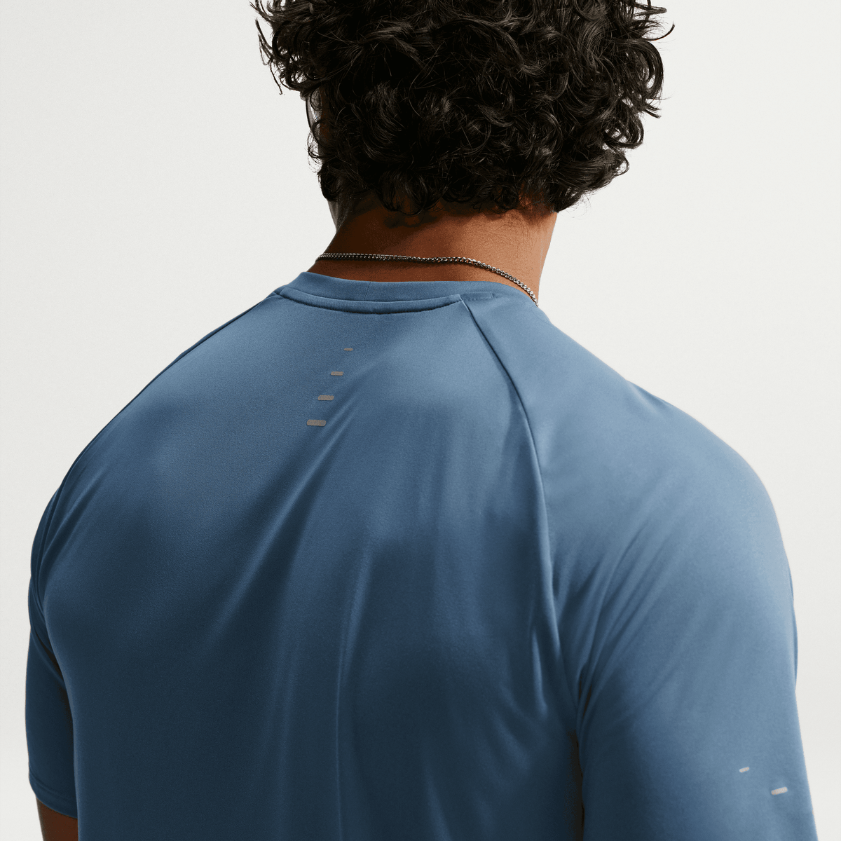 MEN'S STRIDE SHORT SLEEVE - NEW SLATE
