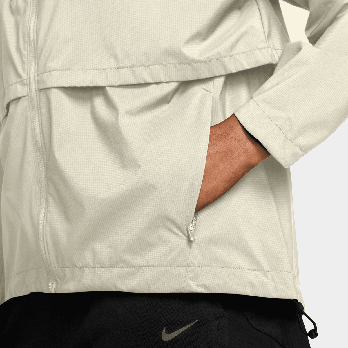 WOMEN'S STORM-FIT RUNNING JACKET - SAIL