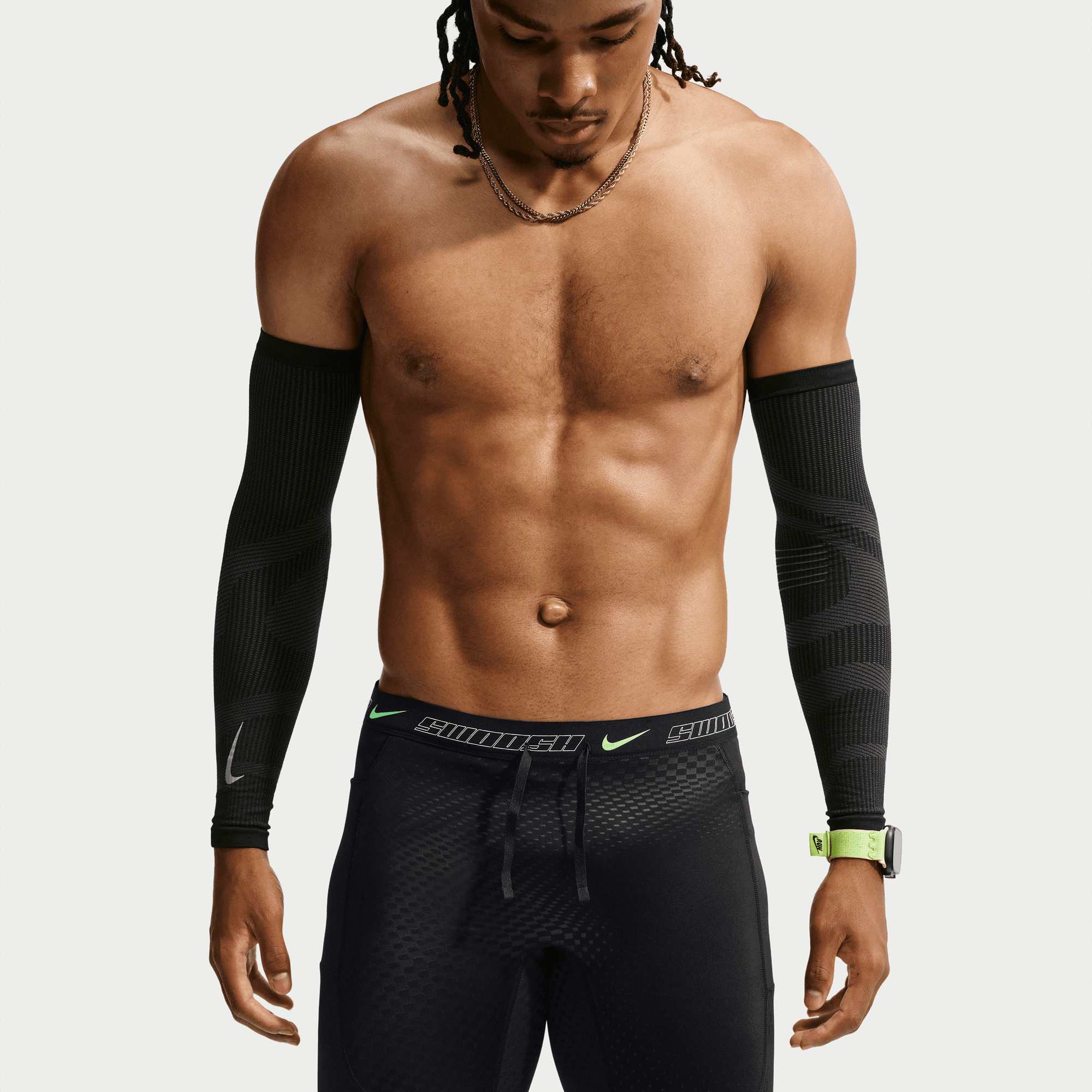 NIKE MEN'S STRIDE 1/2 TIGHT - BLACK 010 BLACK