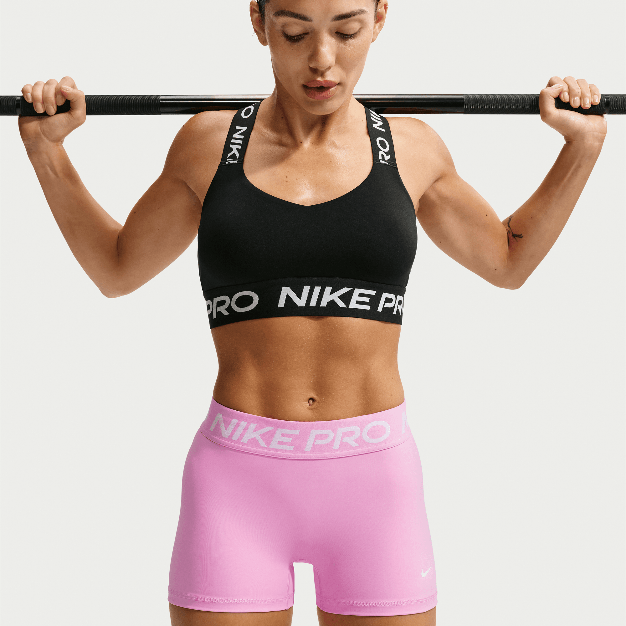 WOMEN'S PRO MID RISE 3IN SHORT - PINK RISE