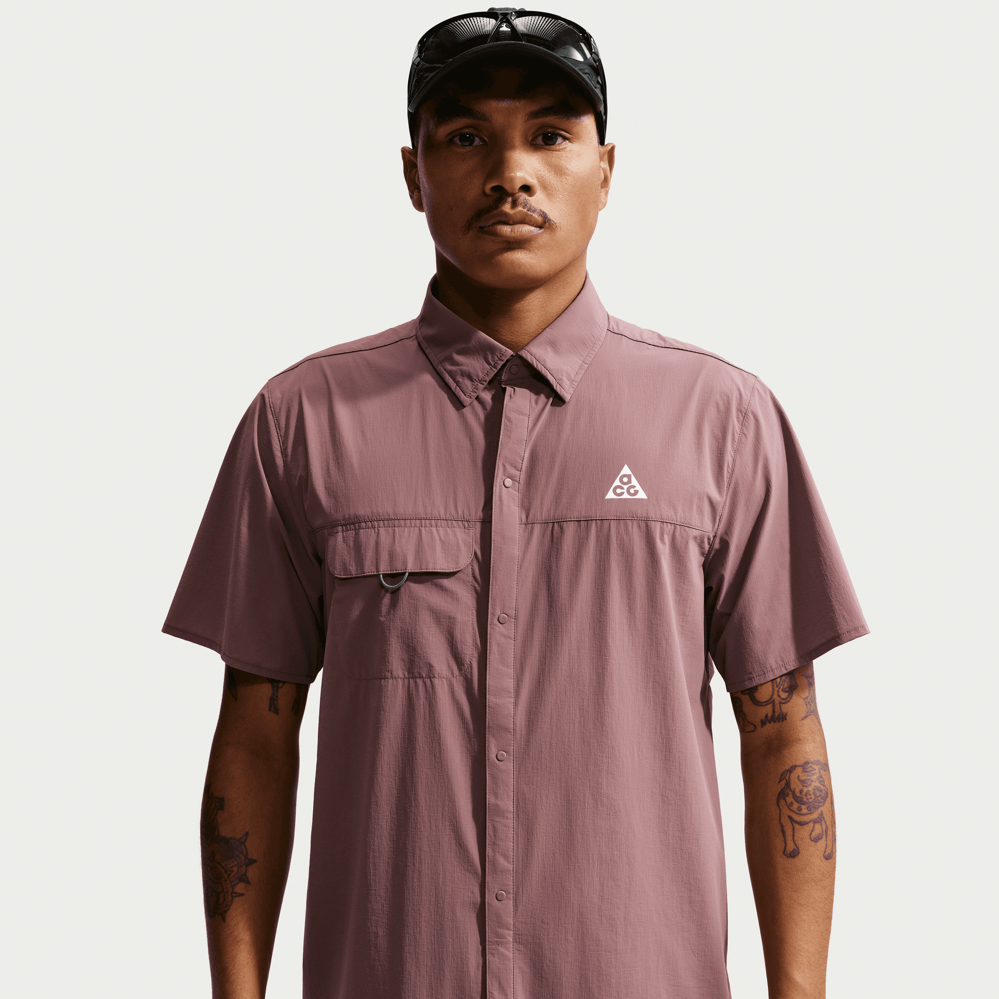 NIKE MEN'S ACG AIREEZ BUTTON UP - TATTOO 502 TATTOO