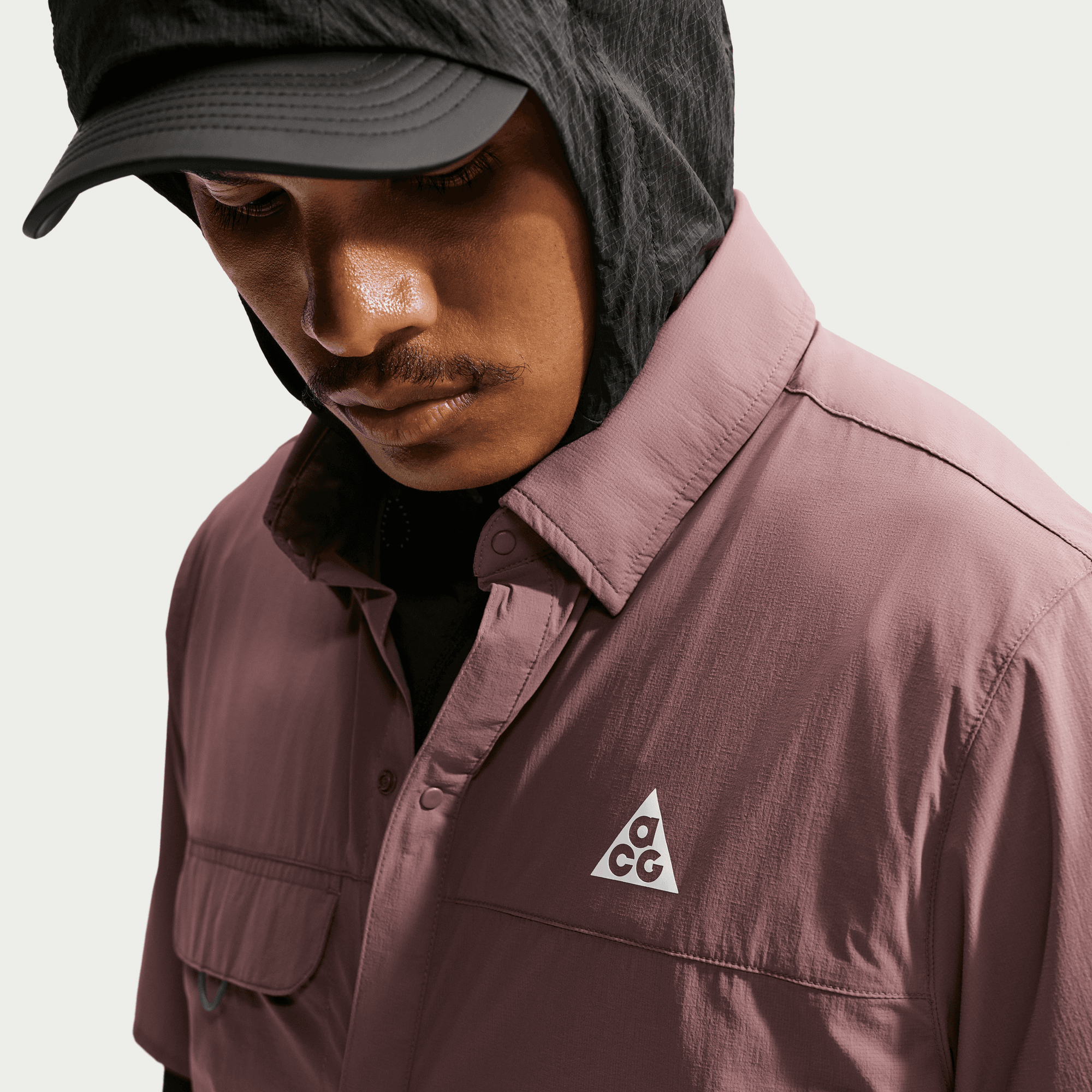 NIKE MEN'S ACG AIREEZ BUTTON UP - TATTOO