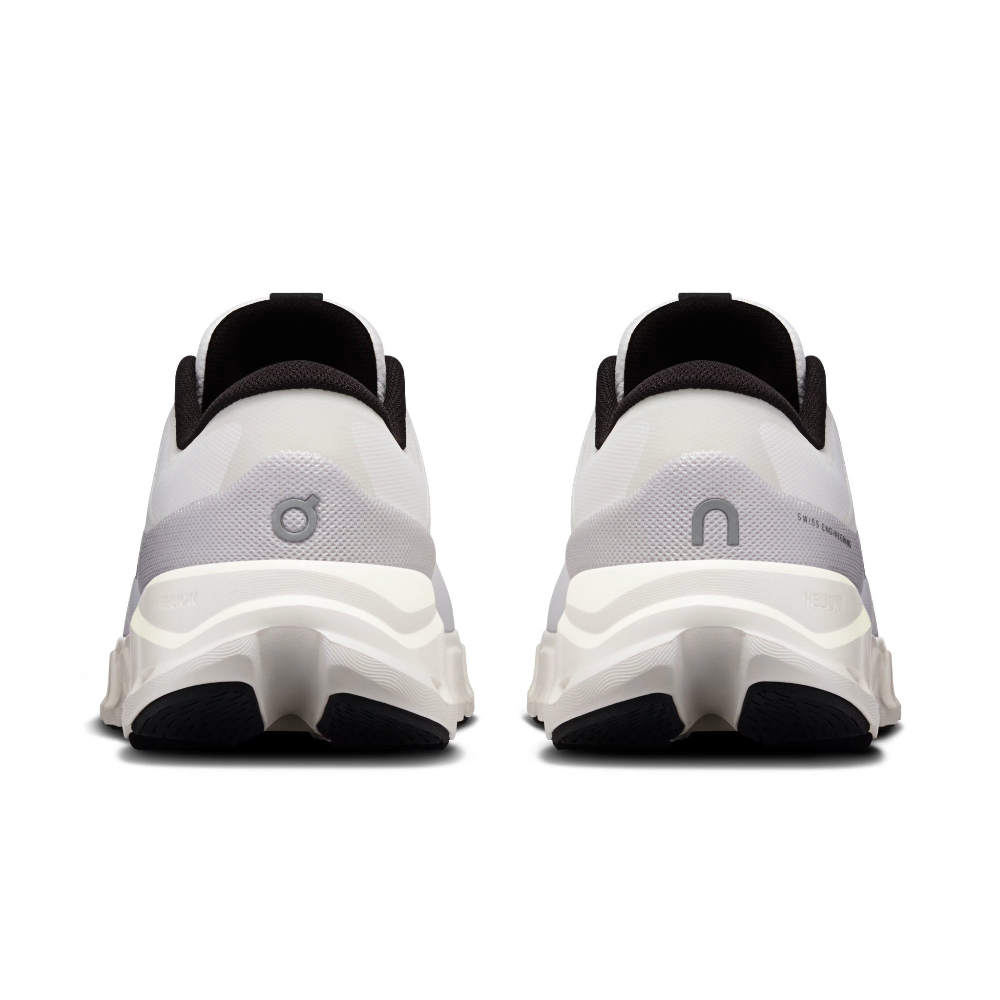 ON RUNNING WOMEN'S CLOUD X 5 - B - WHITE/BLACK