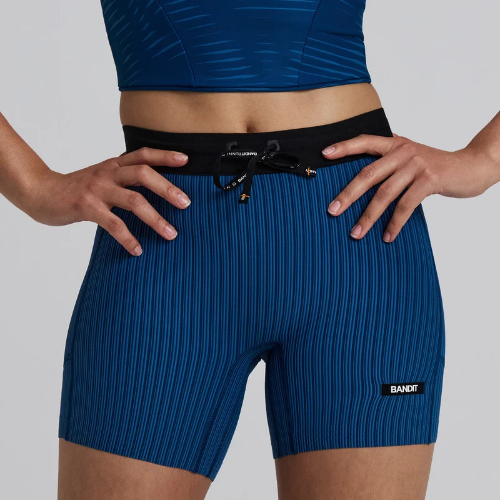 WOMEN'S STRIPED CADENCE 5