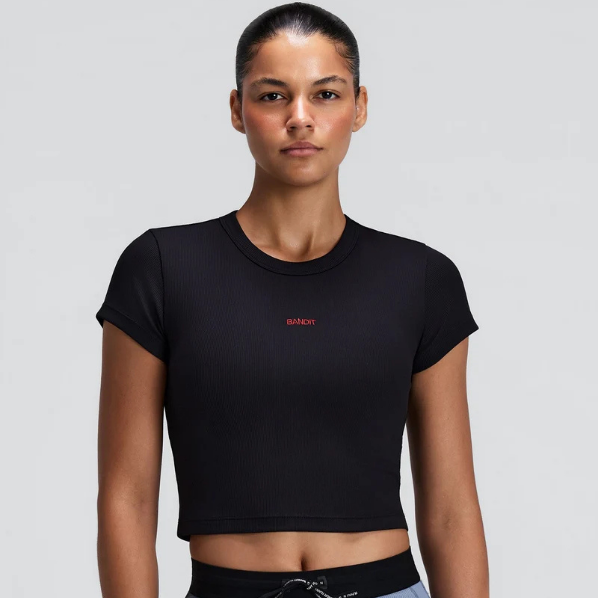 WOMEN'S VITUCCIA CROPPED TEE - BLACK