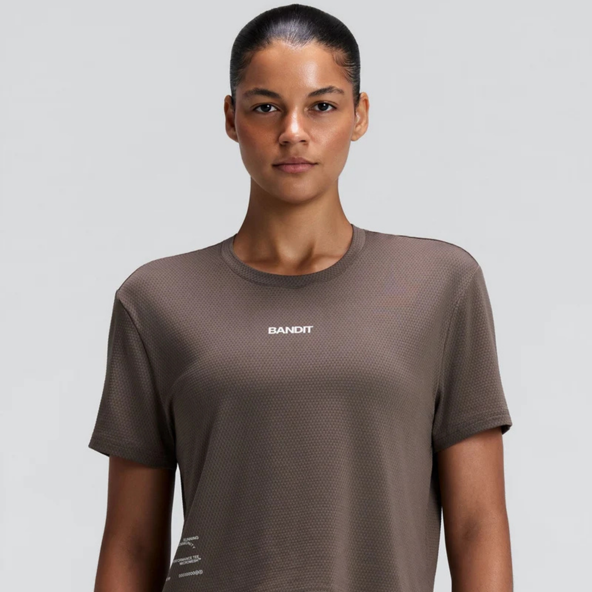 WOMEN'S MICROMESH CROPPED RUN TEE - COCOA