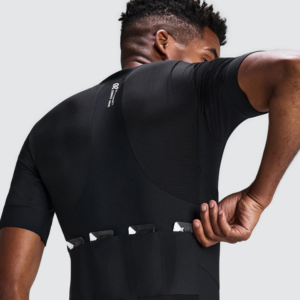 MEN'S ADAPTO ZIP FRONT RACE TOP - BLACK